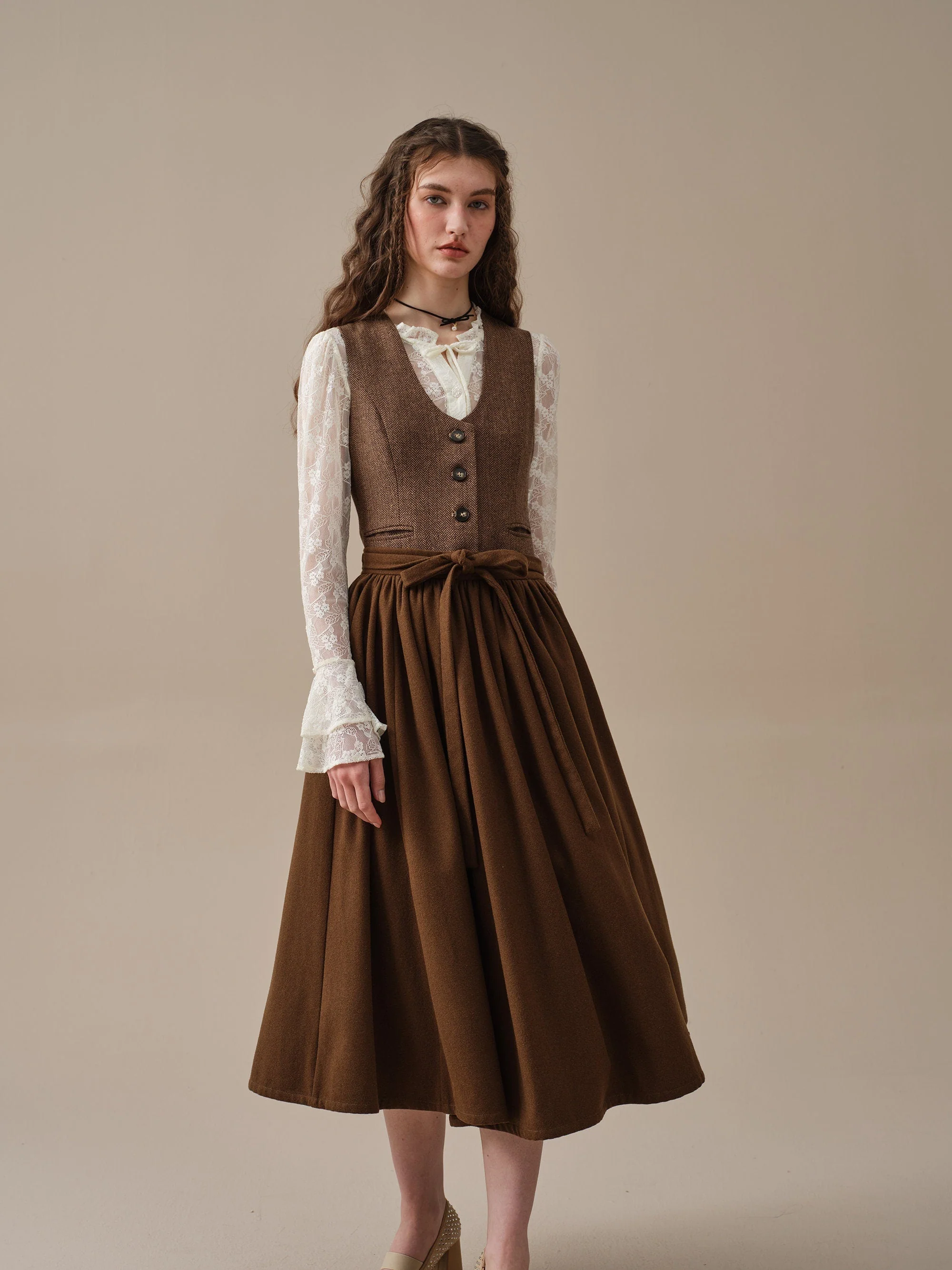 Beth 13 |tied wool skirt - Image 4
