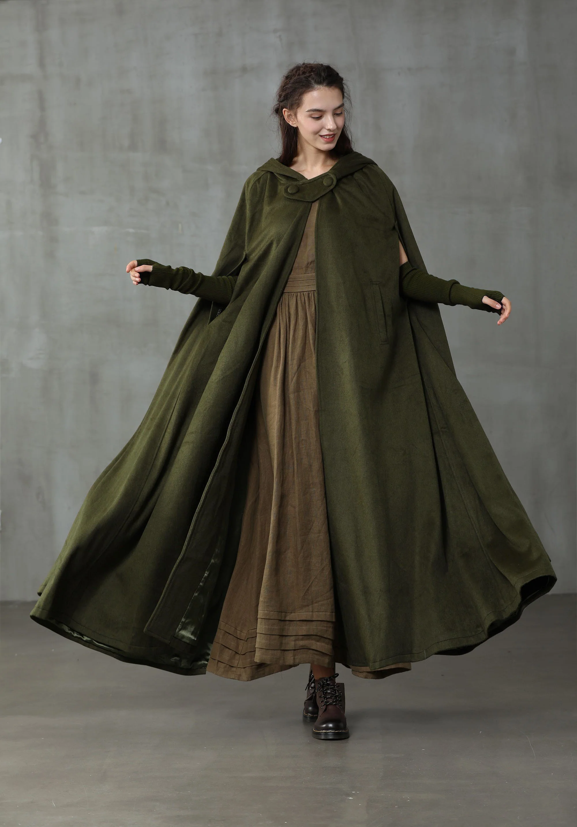 Outlander 2020 | 100% Wool Cloak Coat - Image 13