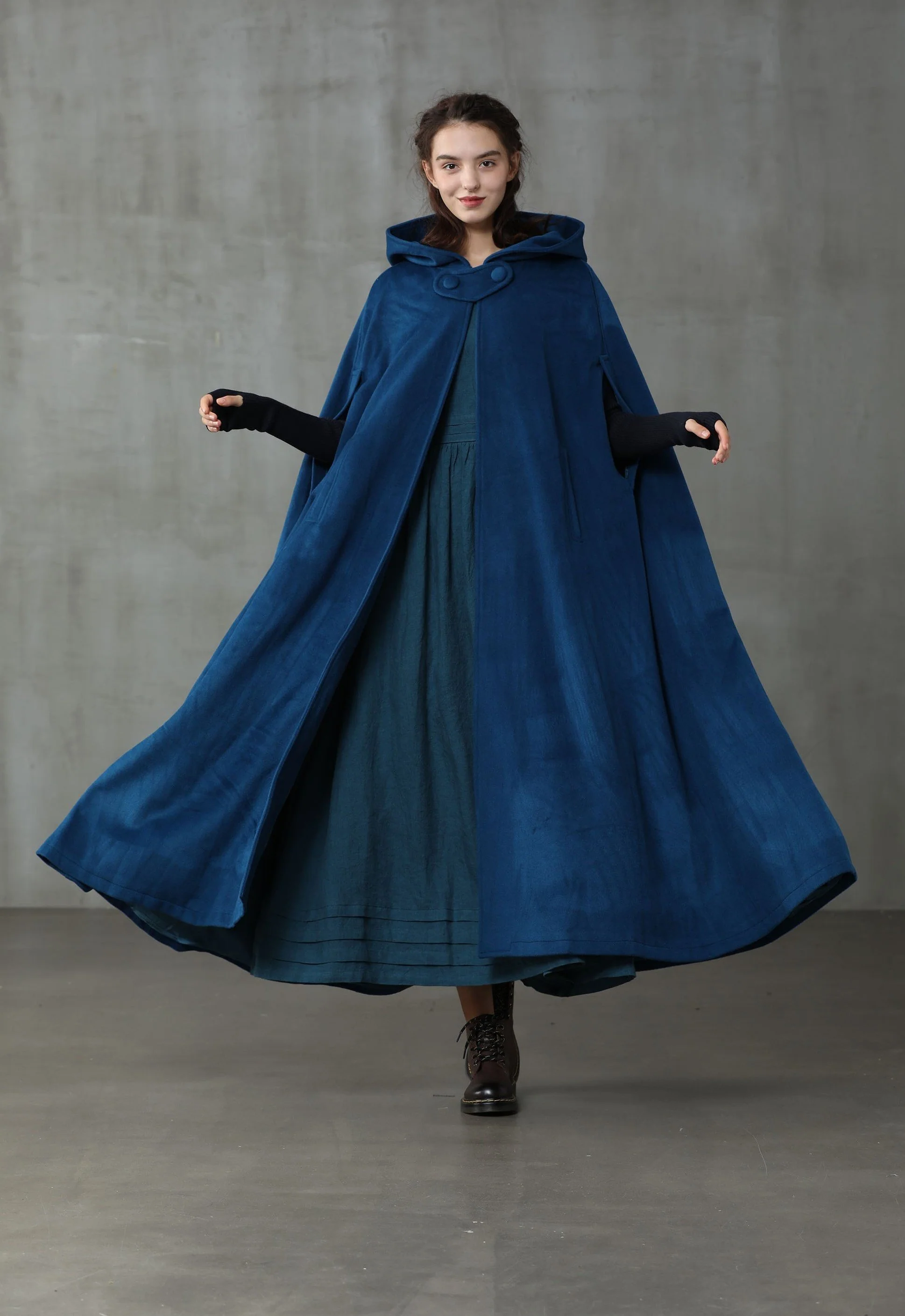 Outlander 2020 | 100% Wool Cloak Coat - Image 14