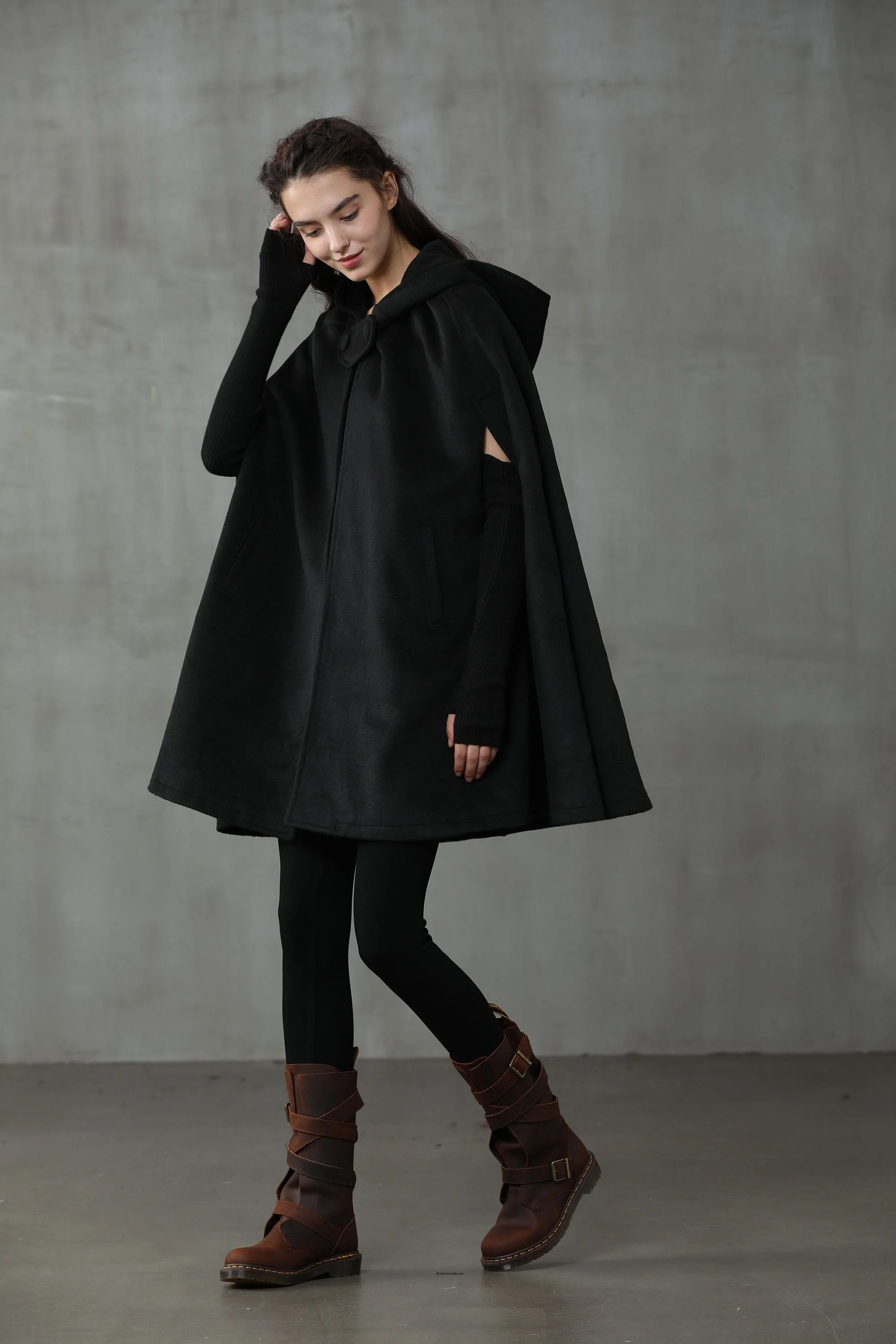 Chrismas Capsule | Wool Cape - Image 8