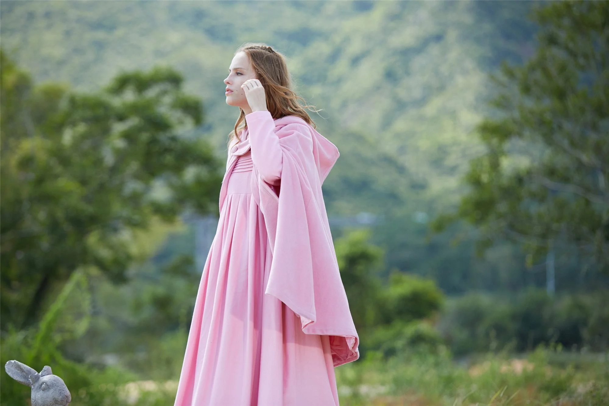 The New Yorker | Hooded Cashmere Cape - Image 22