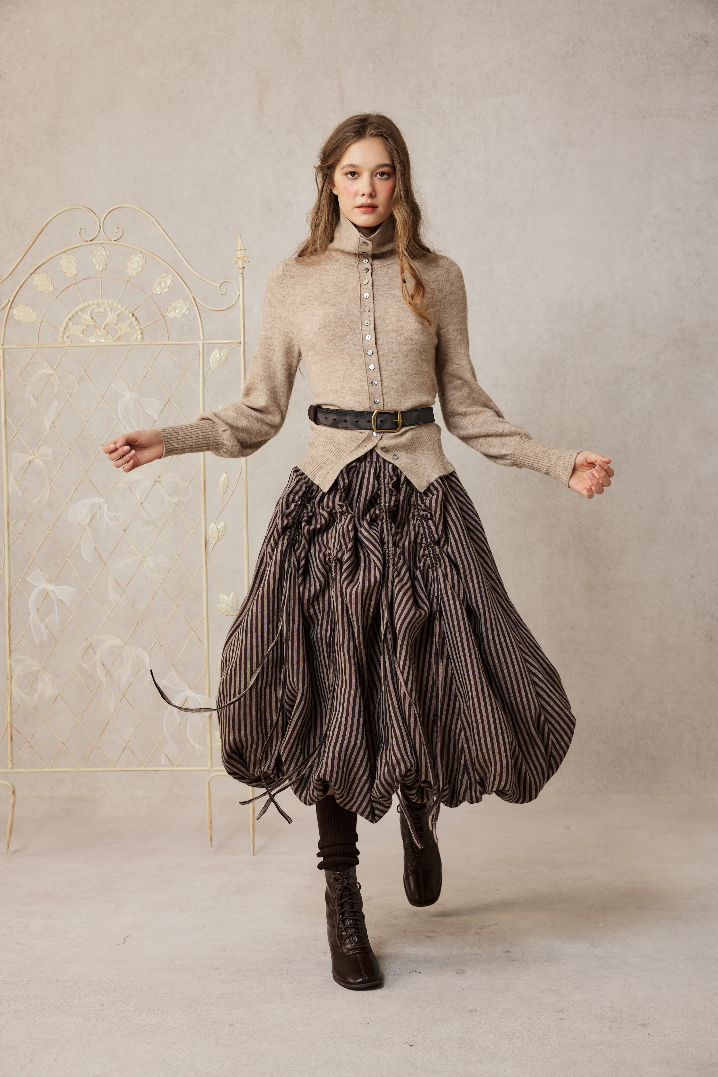 Camellia Bubble 22 | Drawstring Bubble Linen Skirt - Image 5