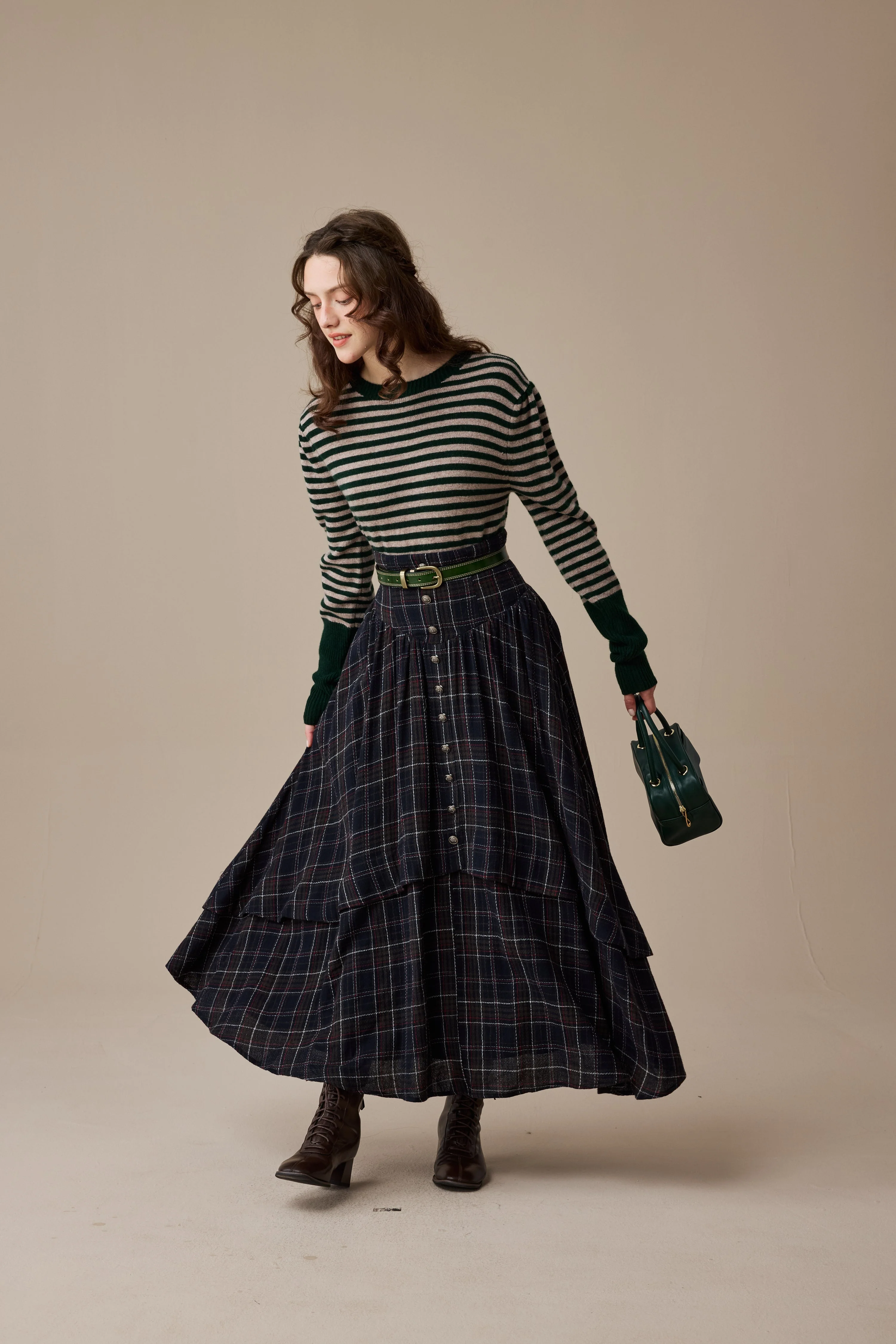 Christina 19 |Retro Layered Wool Skirt - Image 11