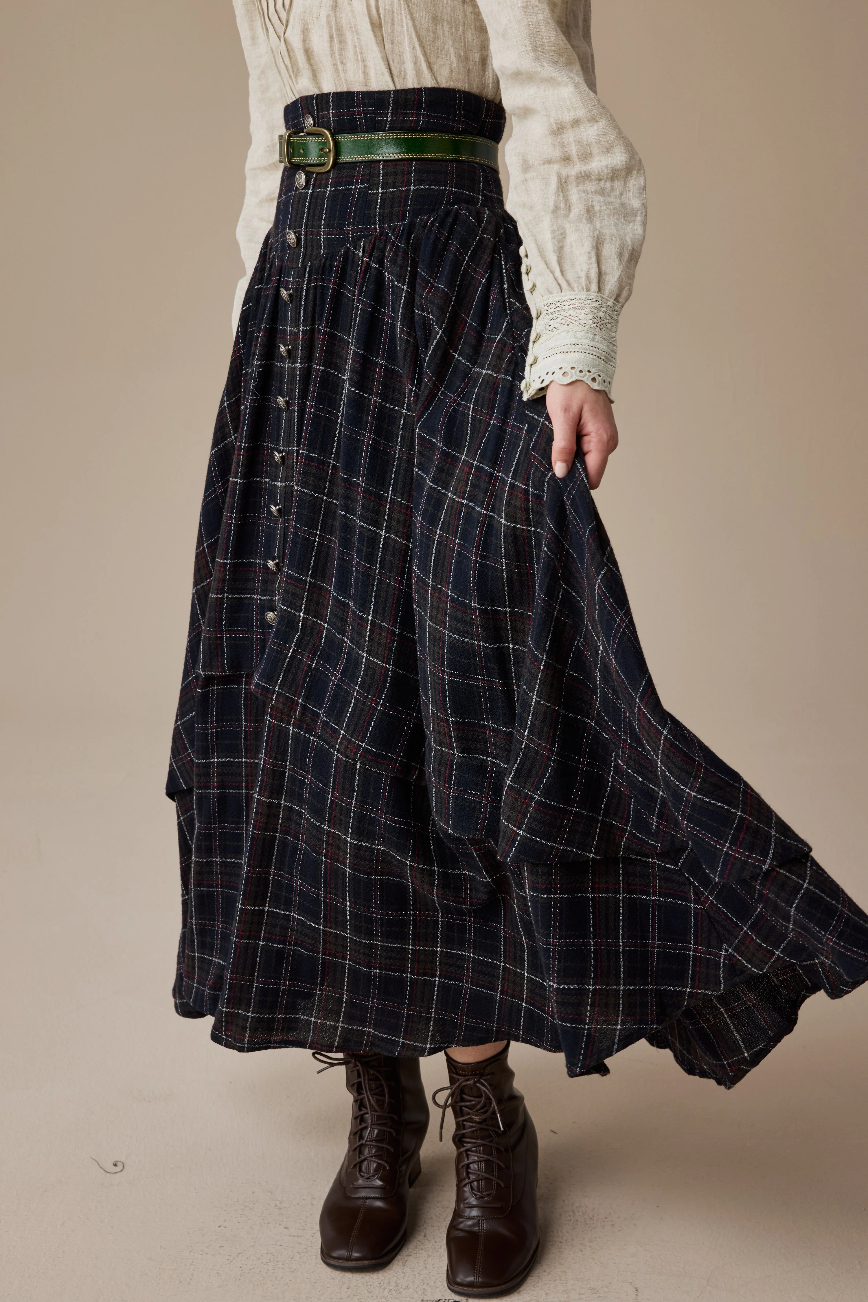 Christina 19 |Retro Layered Wool Skirt - Image 5