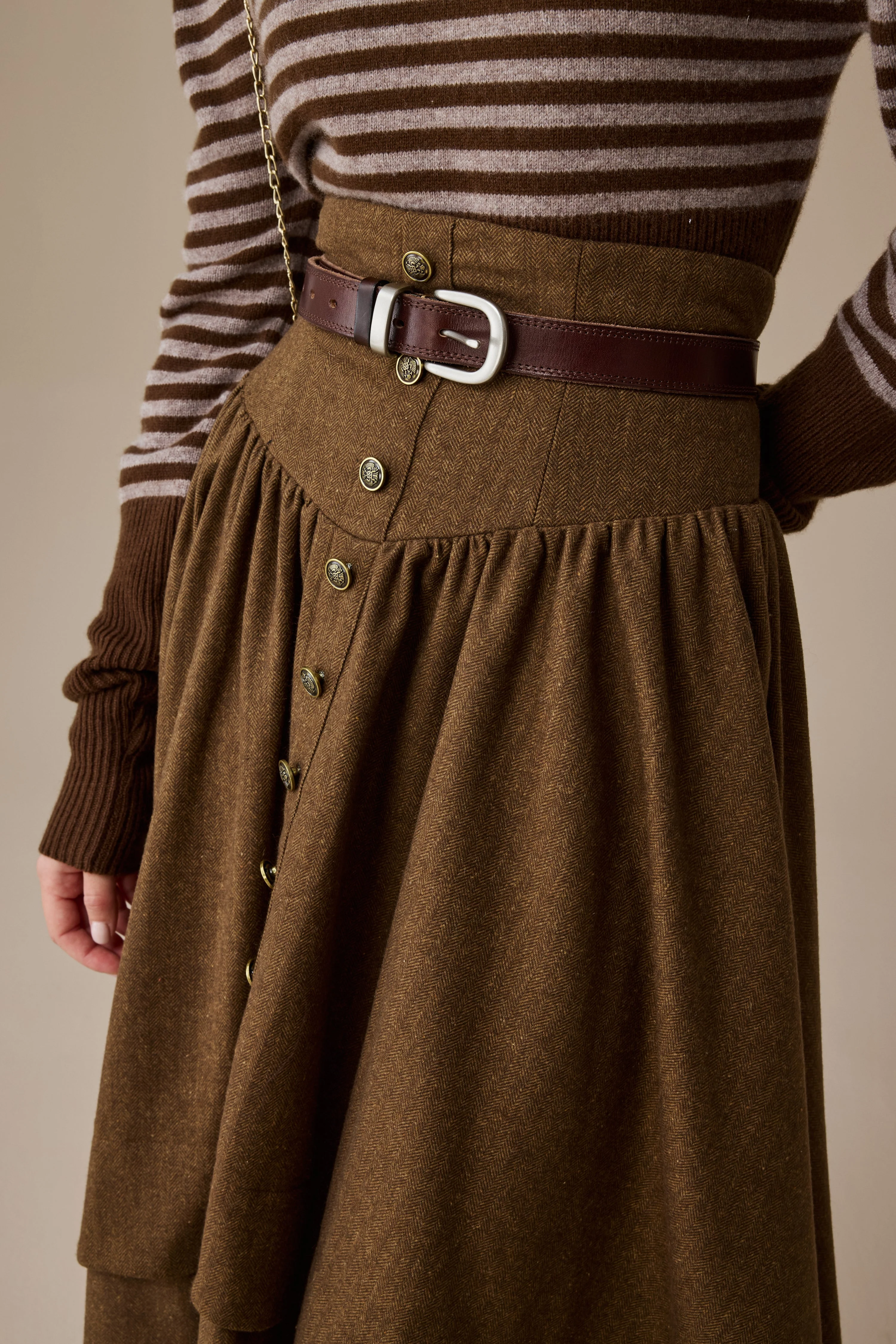 Christina 19 |Retro Layered Wool Skirt - Image 13