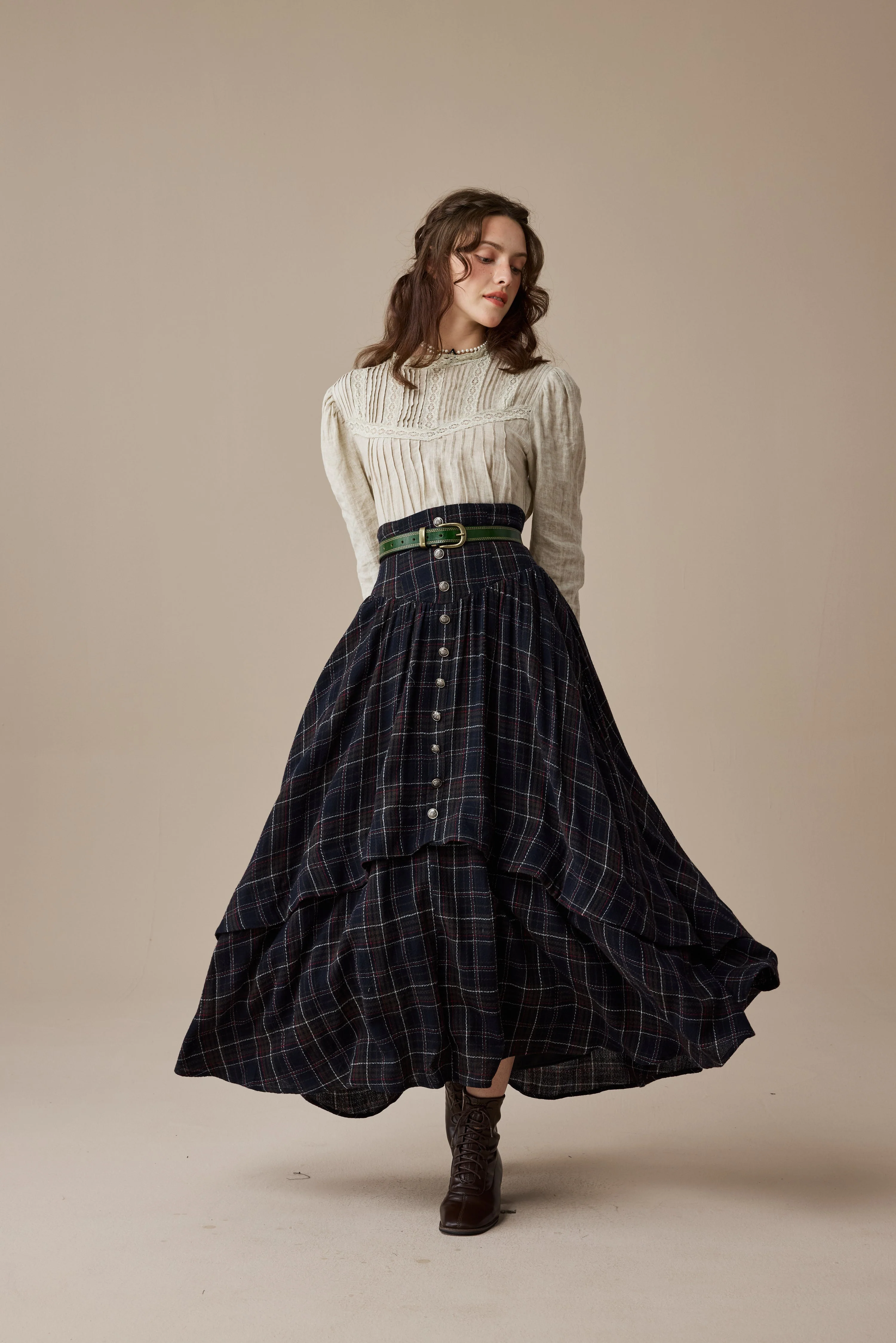 Christina 19 |Retro Layered Wool Skirt - Image 17