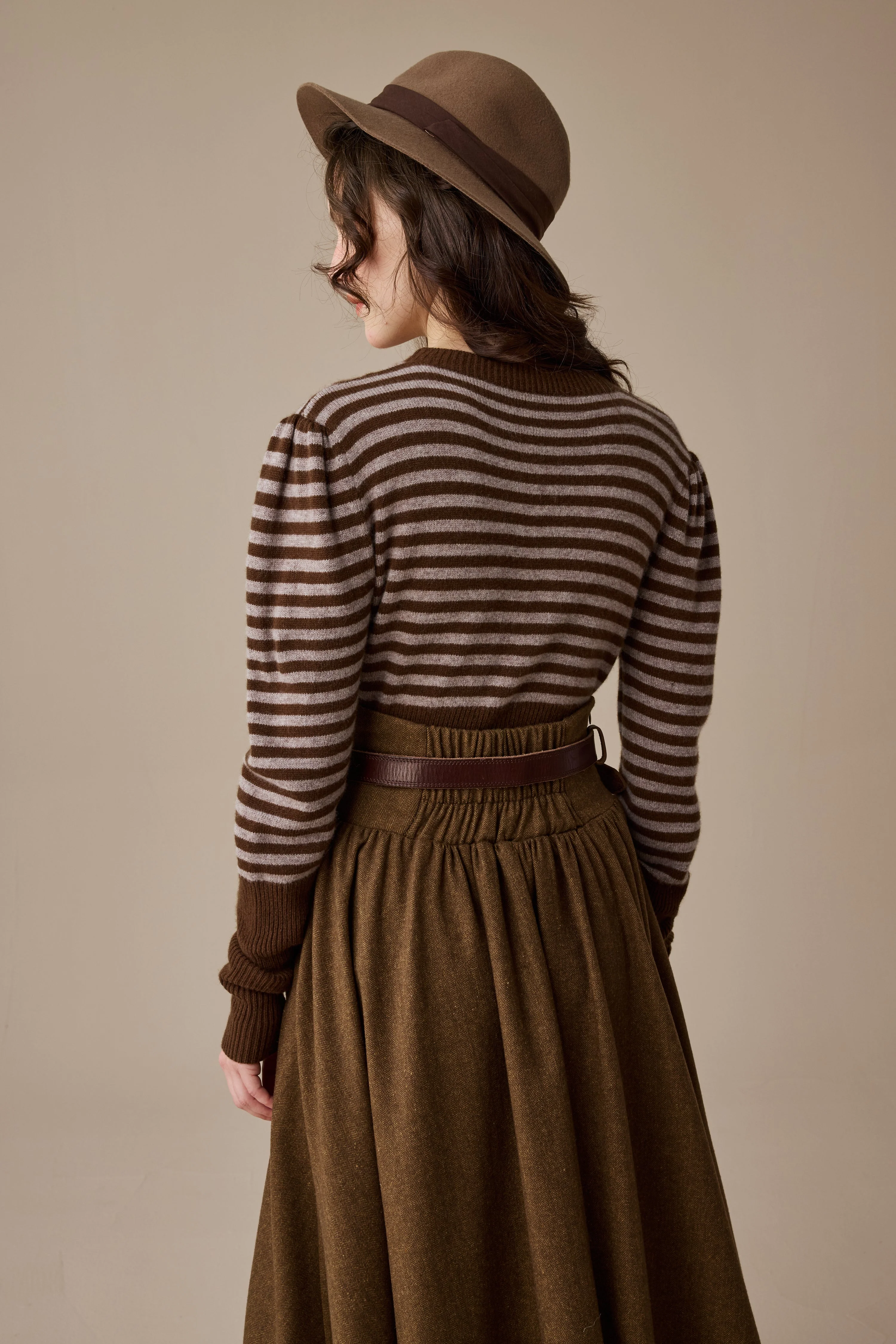 Christina 19 |Retro Layered Wool Skirt - Image 13