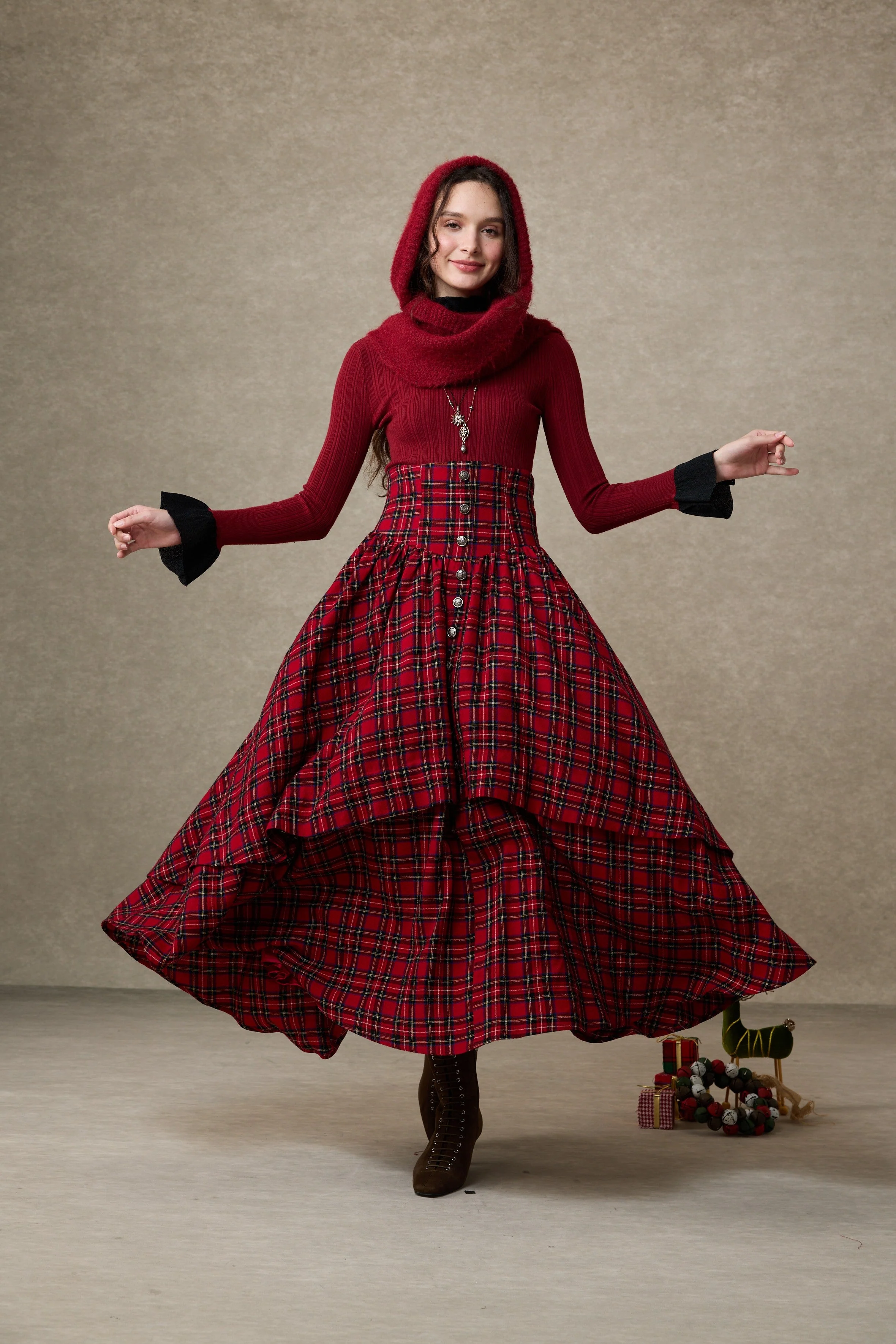 Christina 19 |Retro Layered Wool Skirt - Image 22