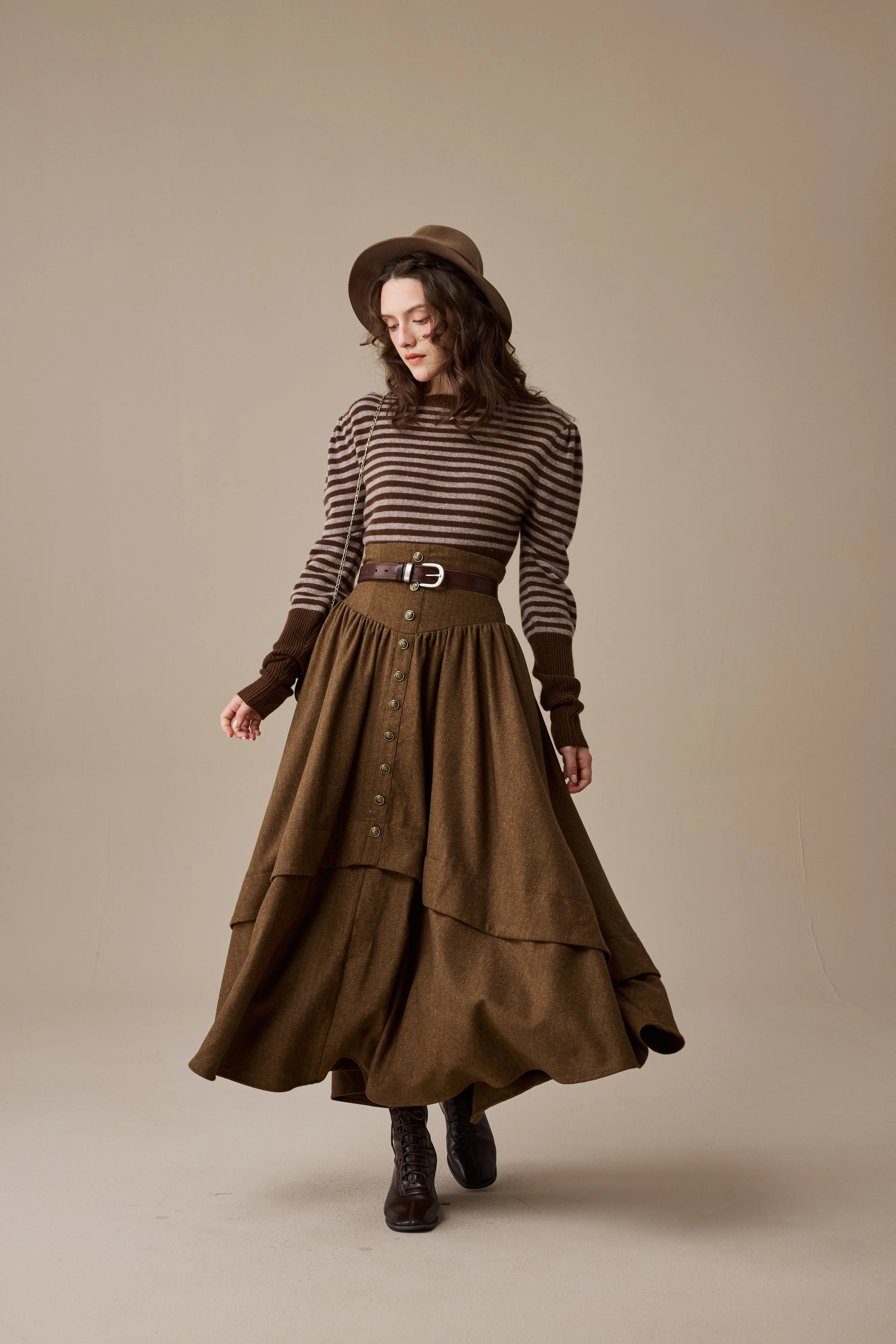 Christina 19 |Retro Layered Wool Skirt - Image 3
