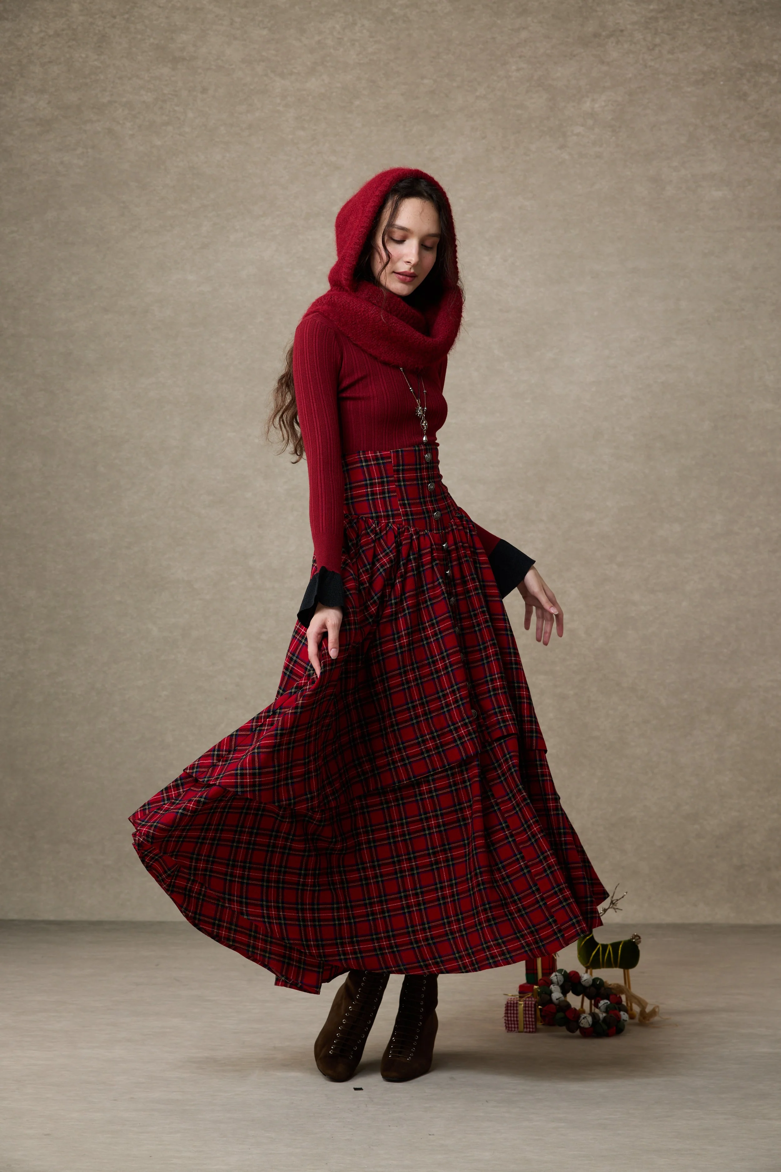 Christina 19 |Retro Layered Wool Skirt - Image 5