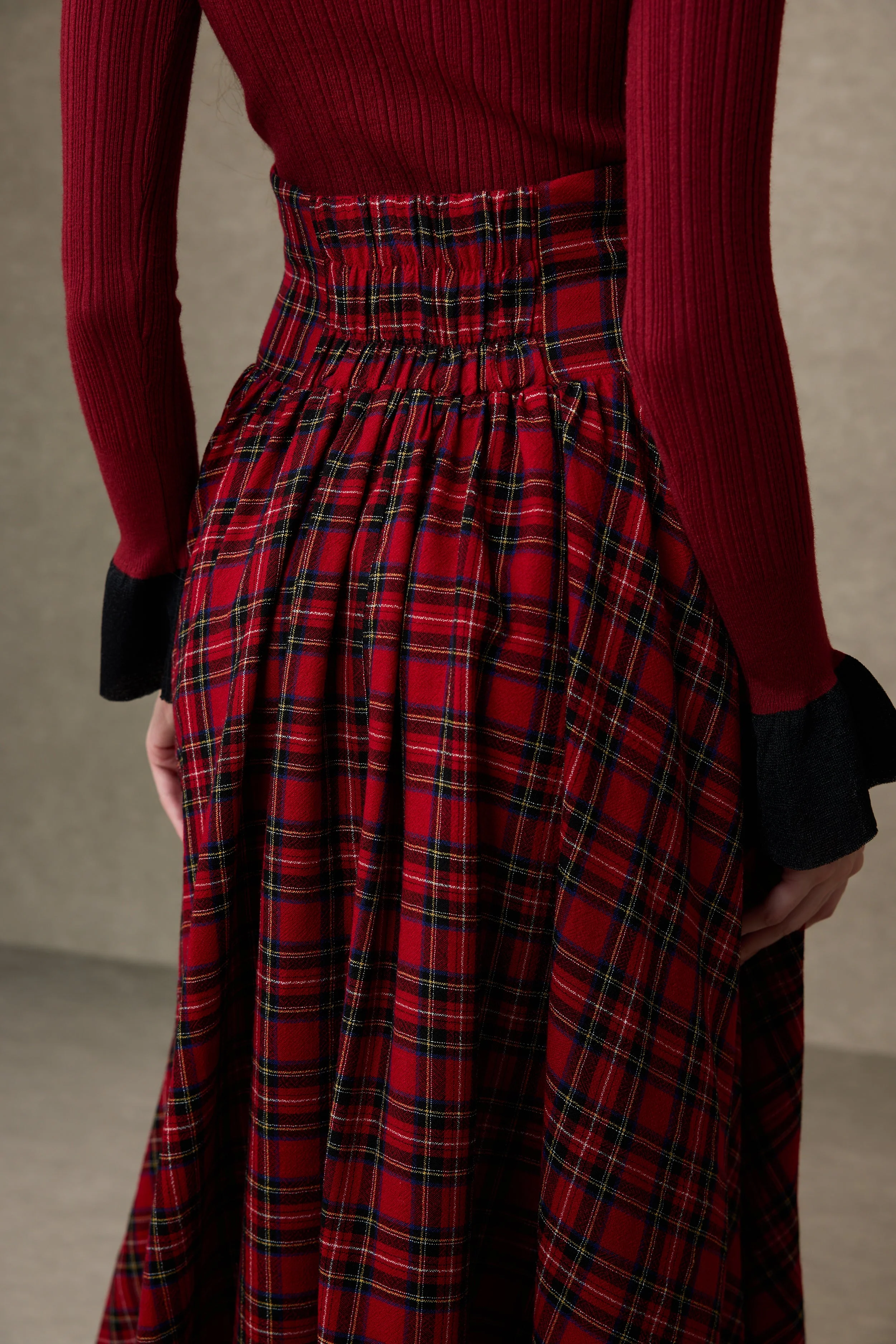 Christina 19 |Retro Layered Wool Skirt - Image 9