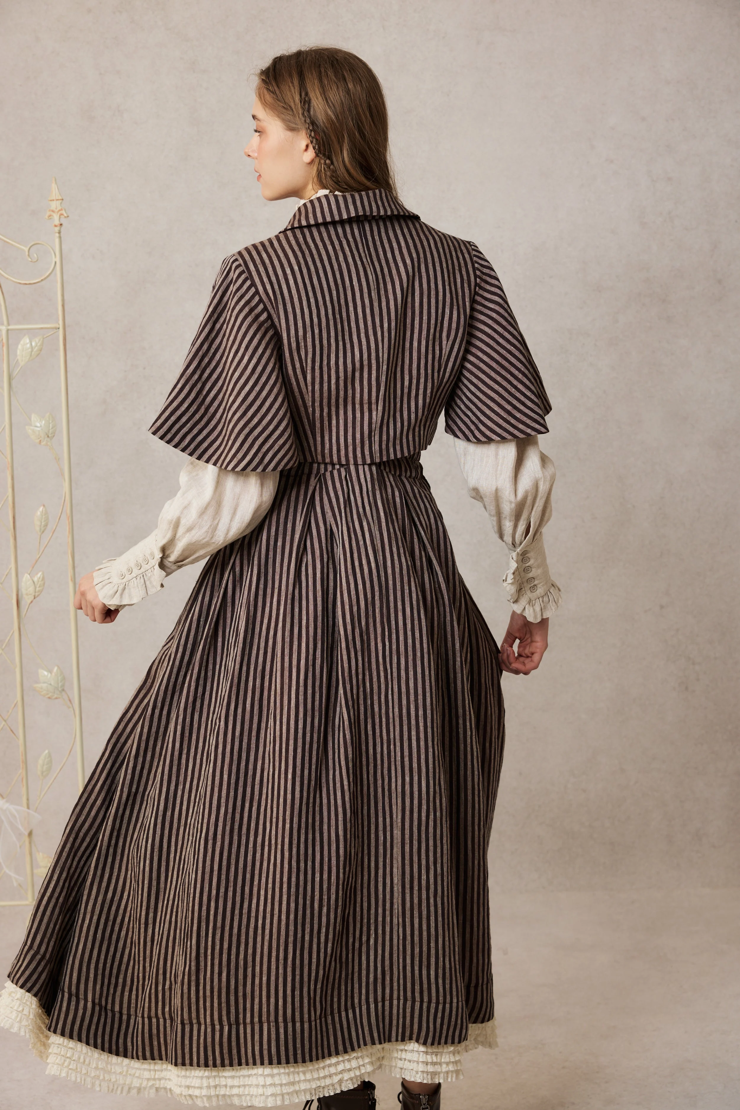 Clarise 22 | Retro Linen Skirt - Image 8