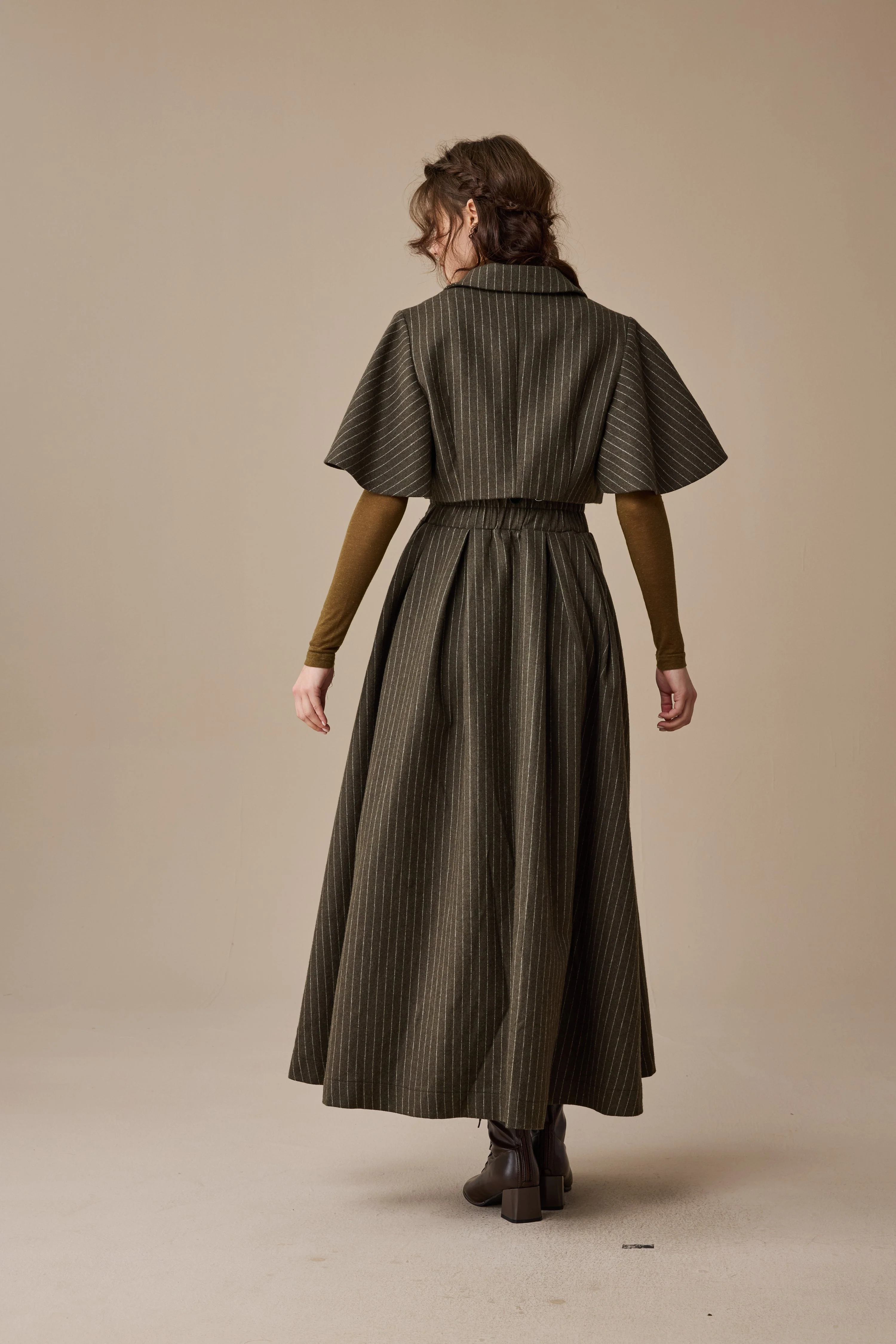 Clarise 22 |Retro Wool Skirt & Cape (2 pieces) - Image 10