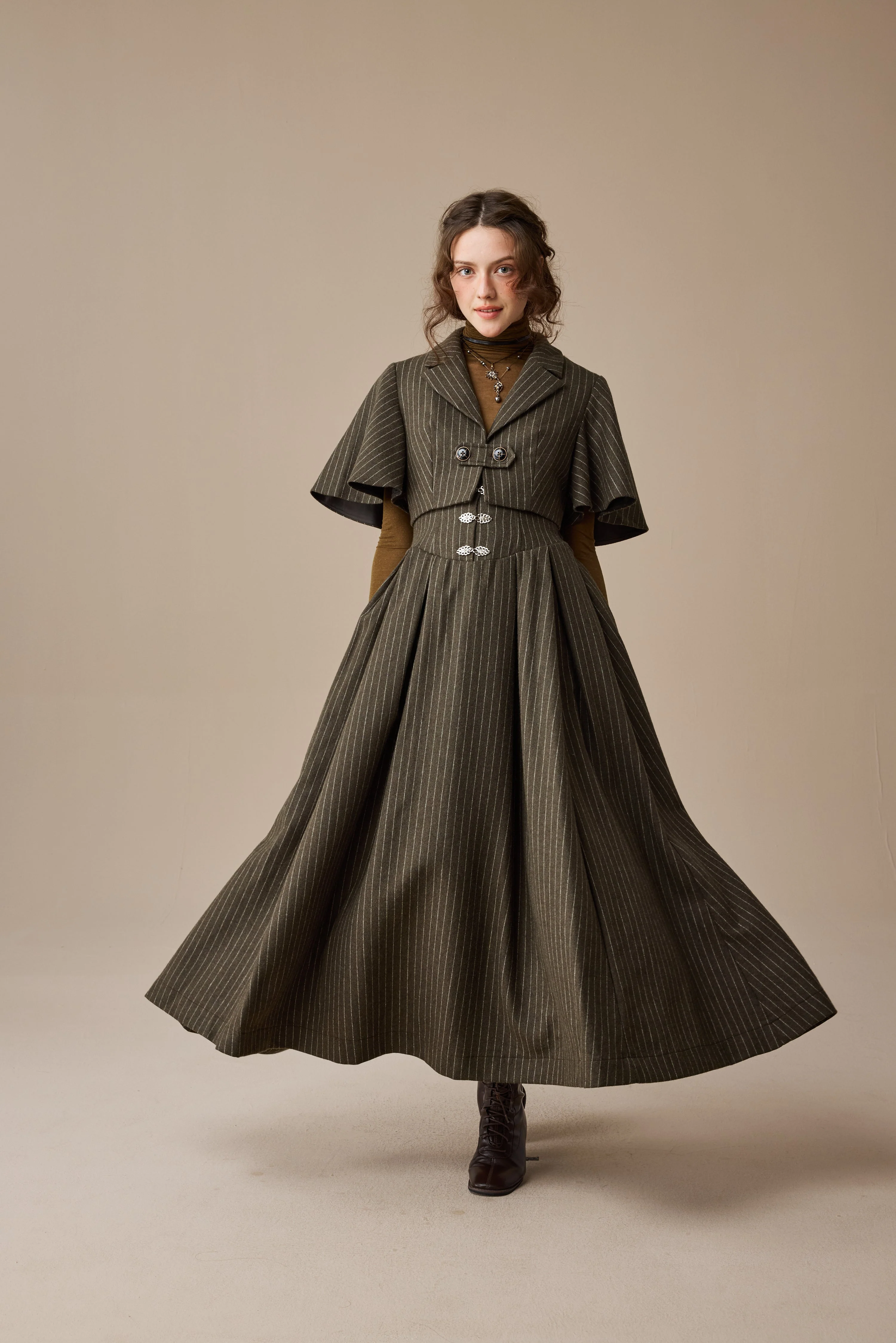 Clarise 22 |Retro Wool Skirt & Cape (2 pieces) - Image 15