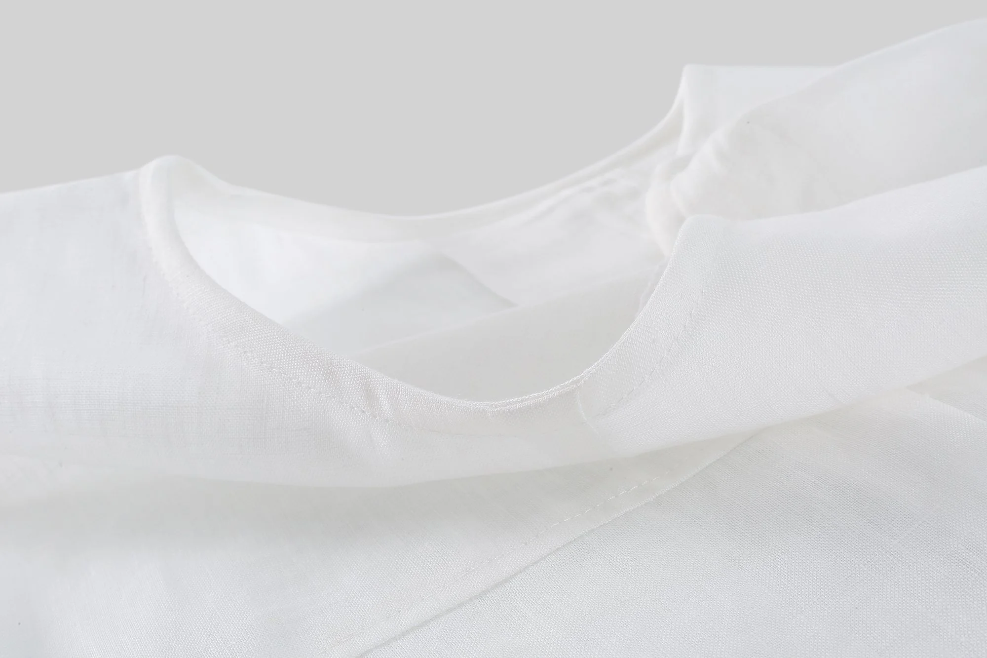 Coconut 08 | linen top - Image 4