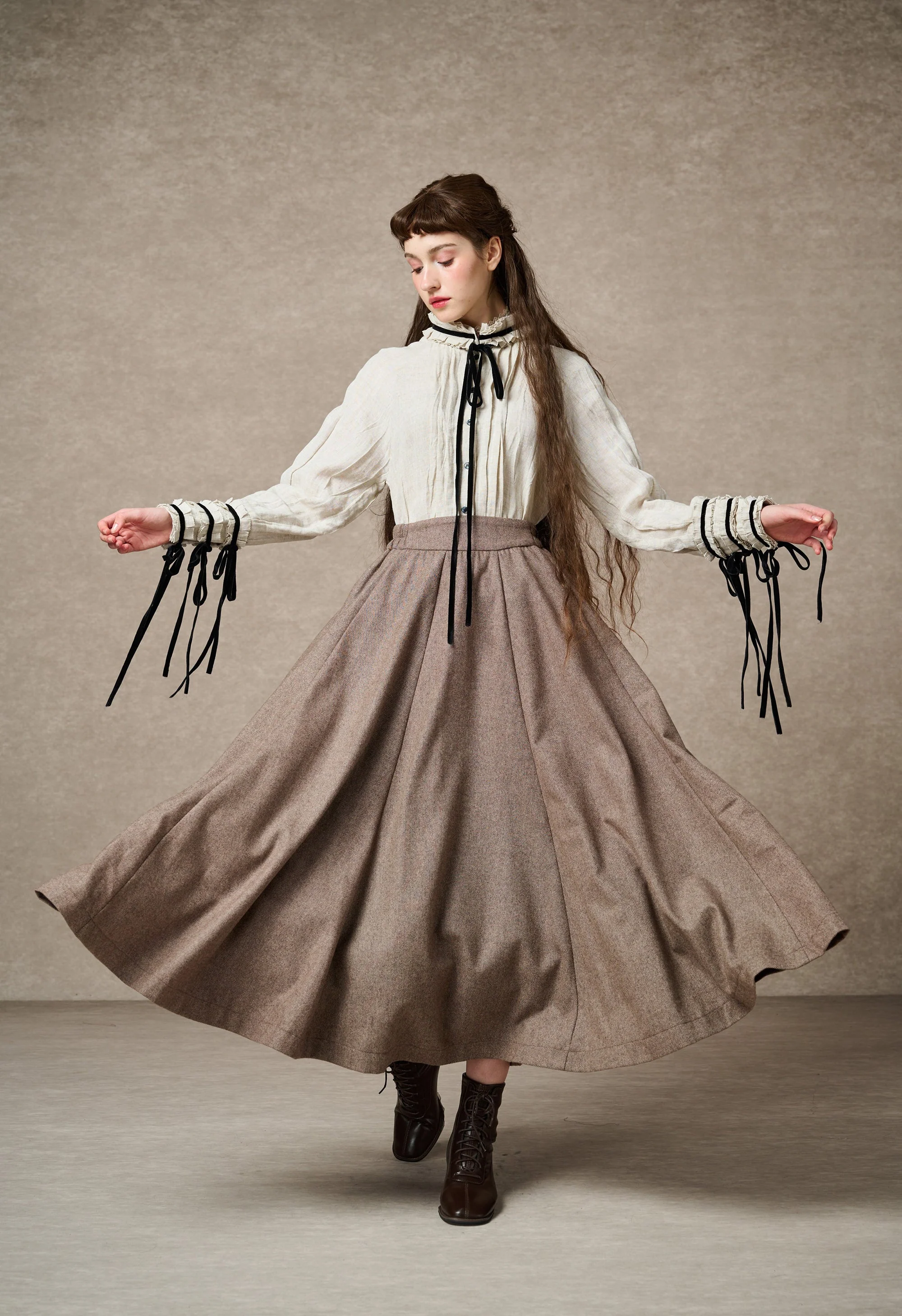 The Soft Lawn 12 | Midi Wool Skirt - Image 14