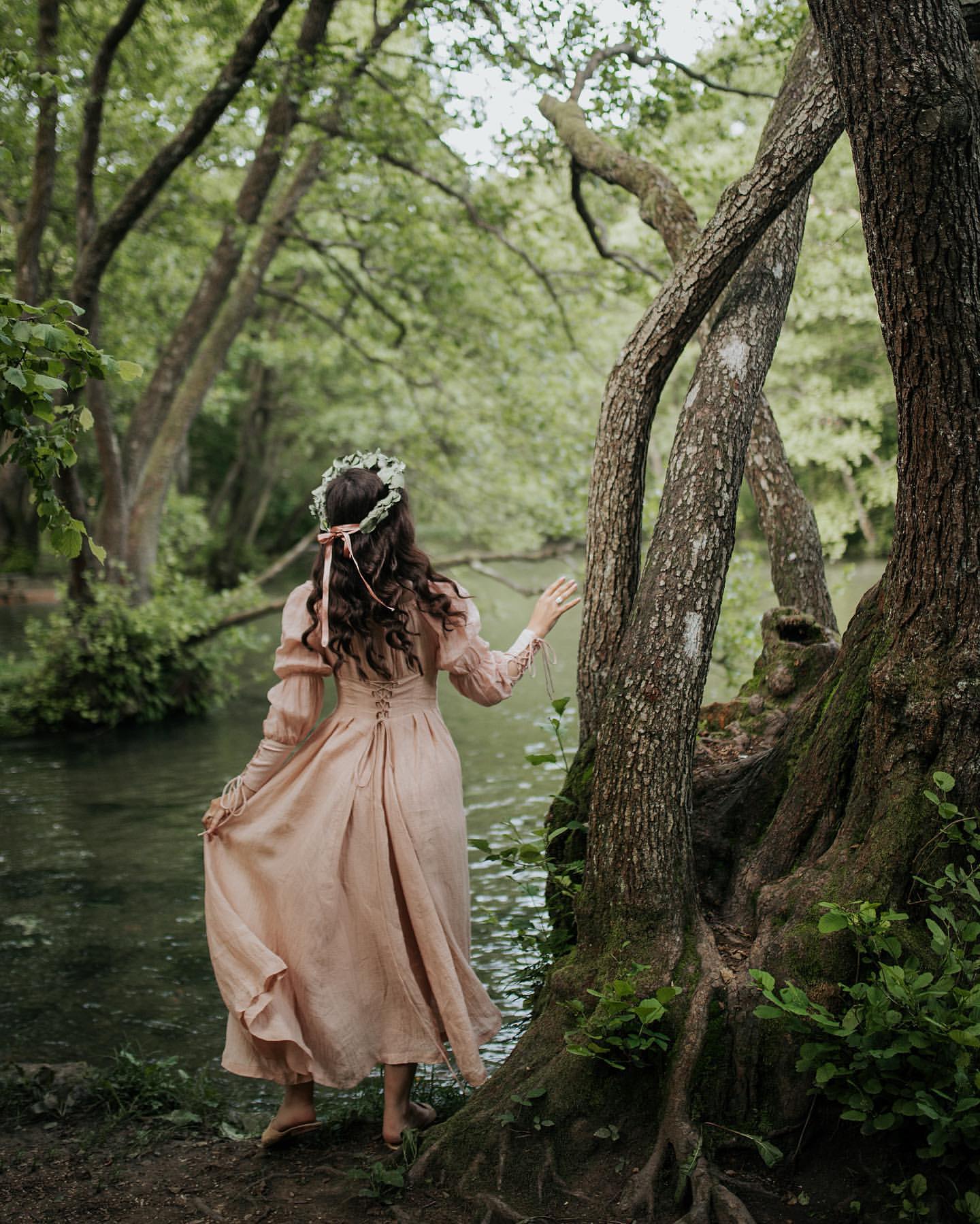 Sakura 21 | Lace-up maxi linen dress - Image 9