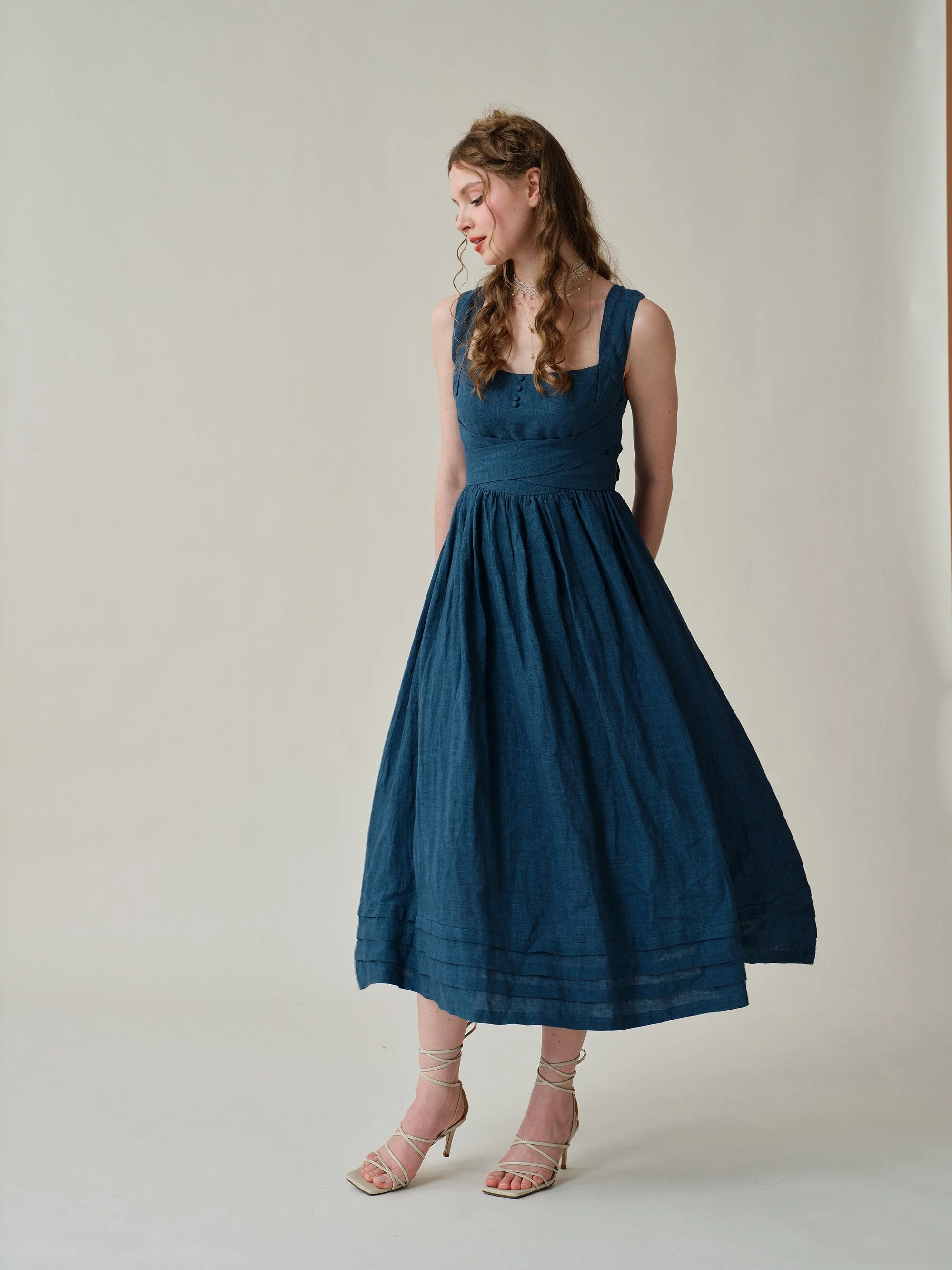 Vetiver 23 | cross back linen dress - Image 4
