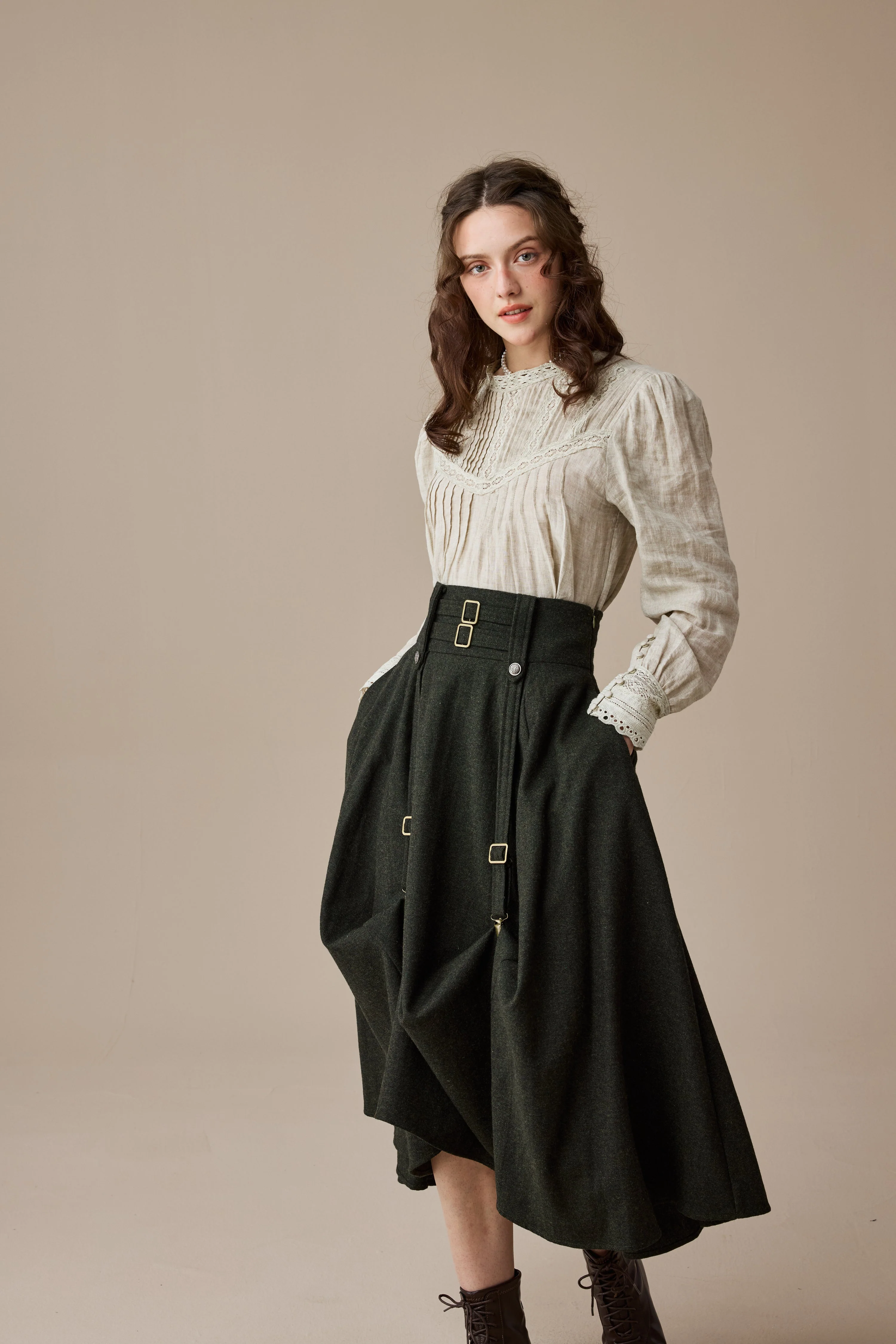 Cynthia 16 | Adjustable wool skirt - Image 2