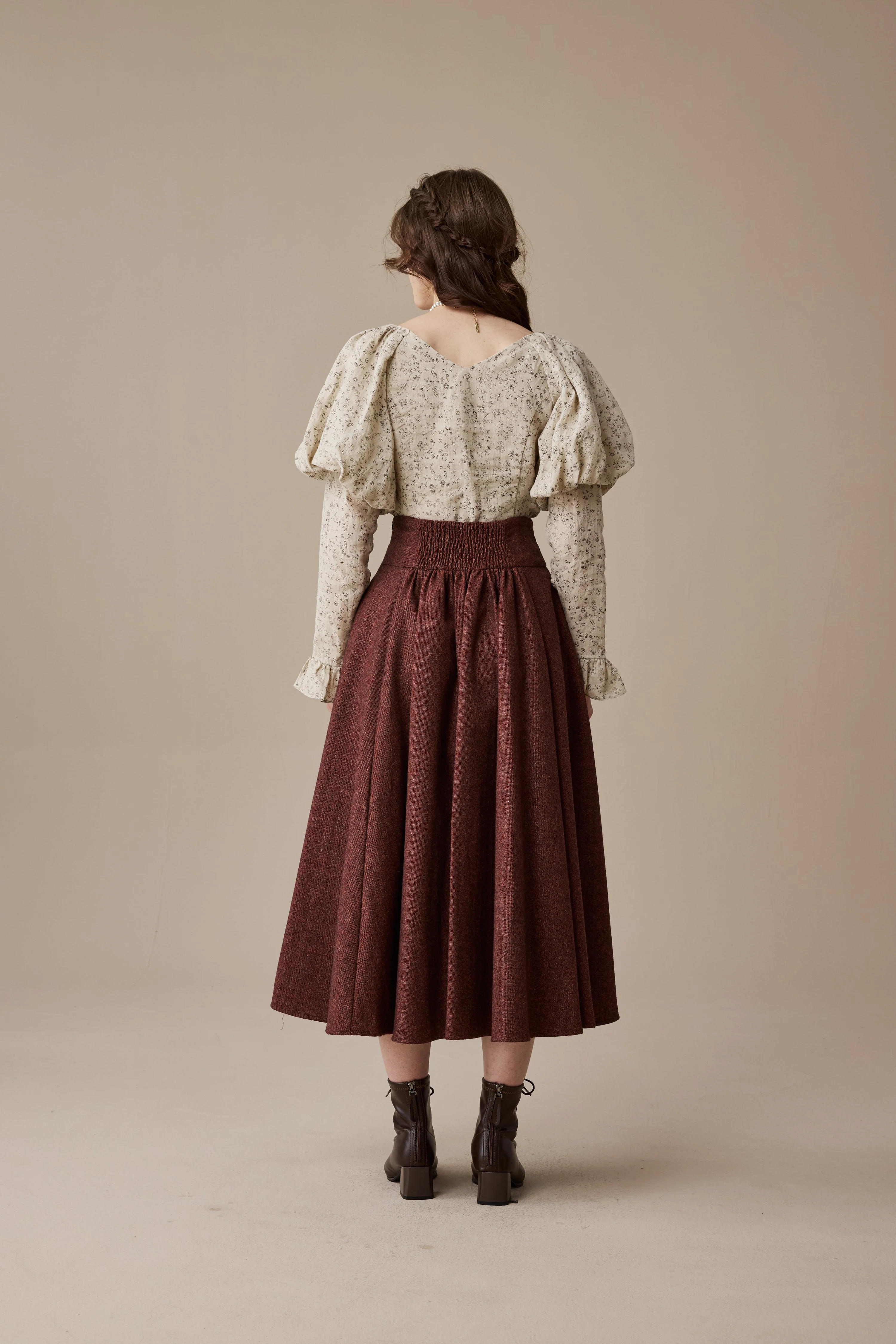 Cynthia 16 | Adjustable wool skirt - Image 8