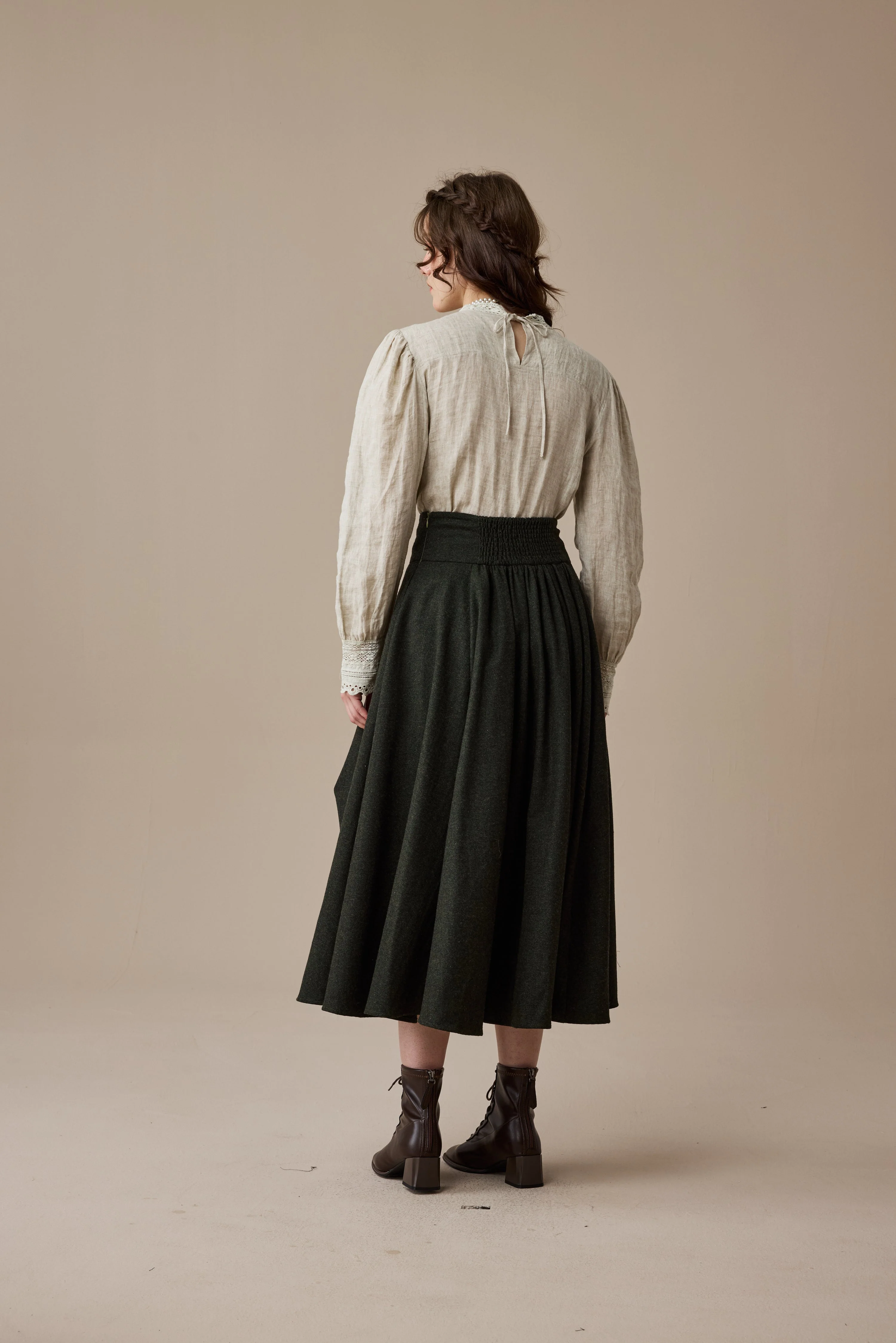 Cynthia 16 | Adjustable wool skirt - Image 4