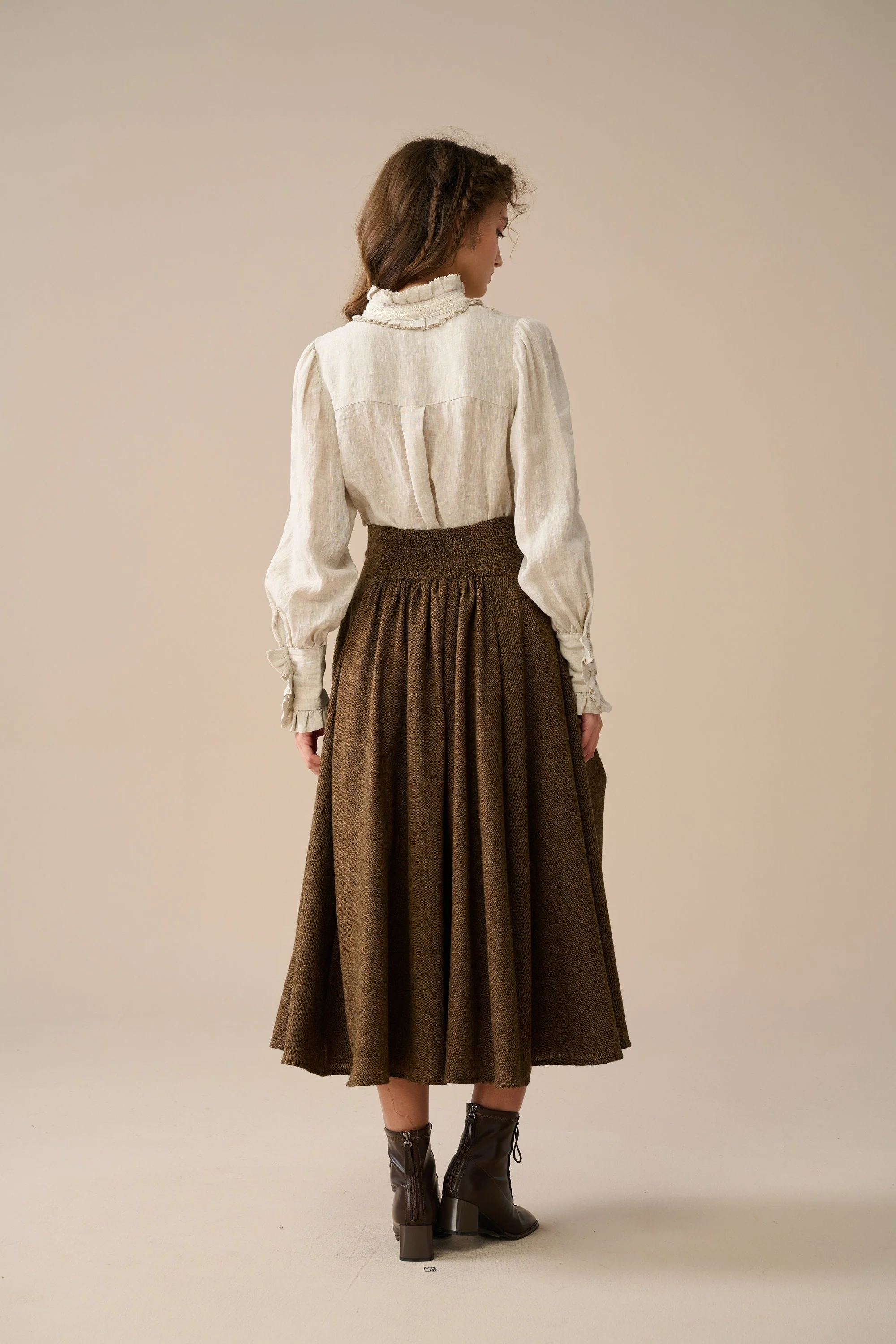 Cynthia 16 | Adjustable wool skirt - Image 6