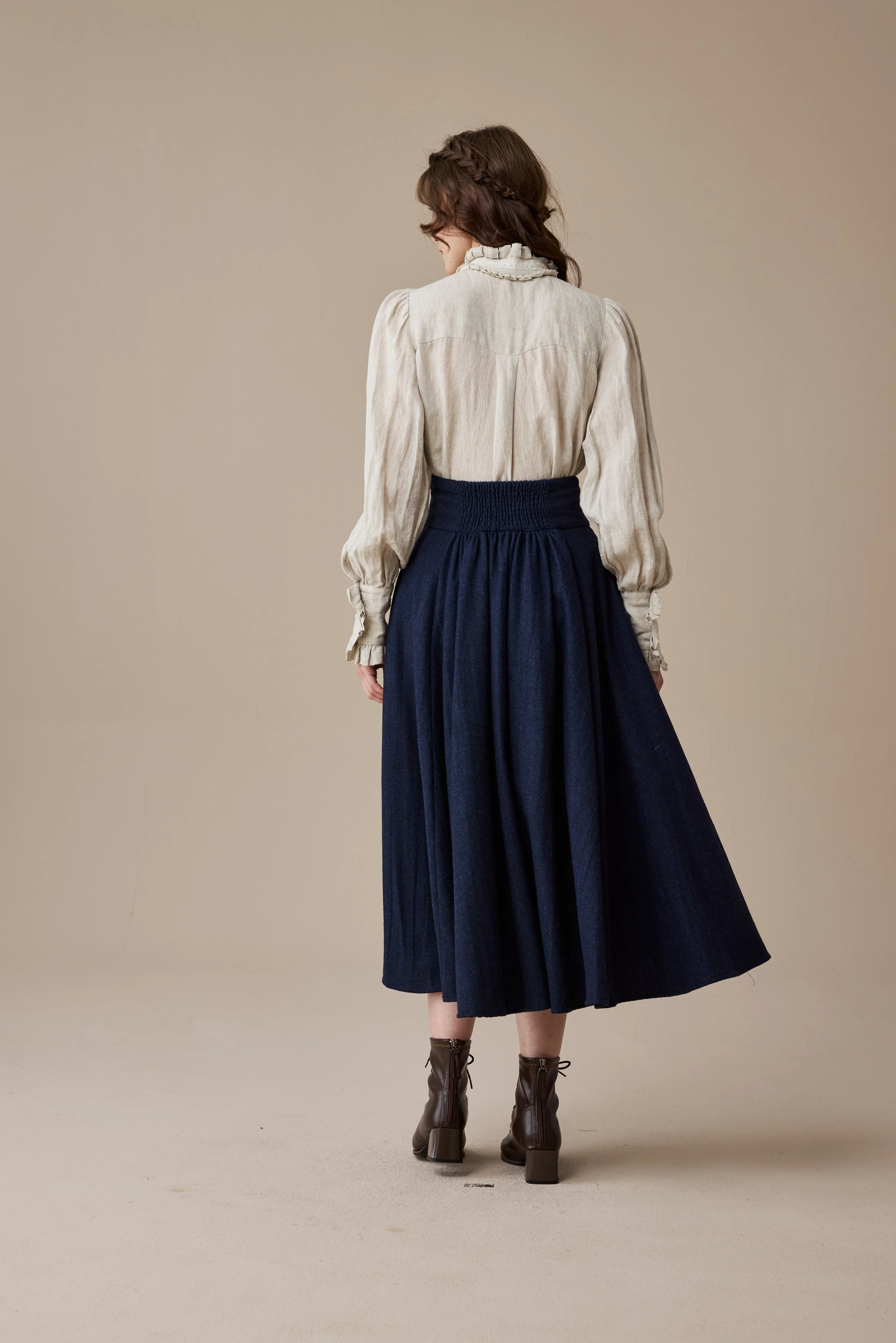 Cynthia 16 | Adjustable wool skirt - Image 7