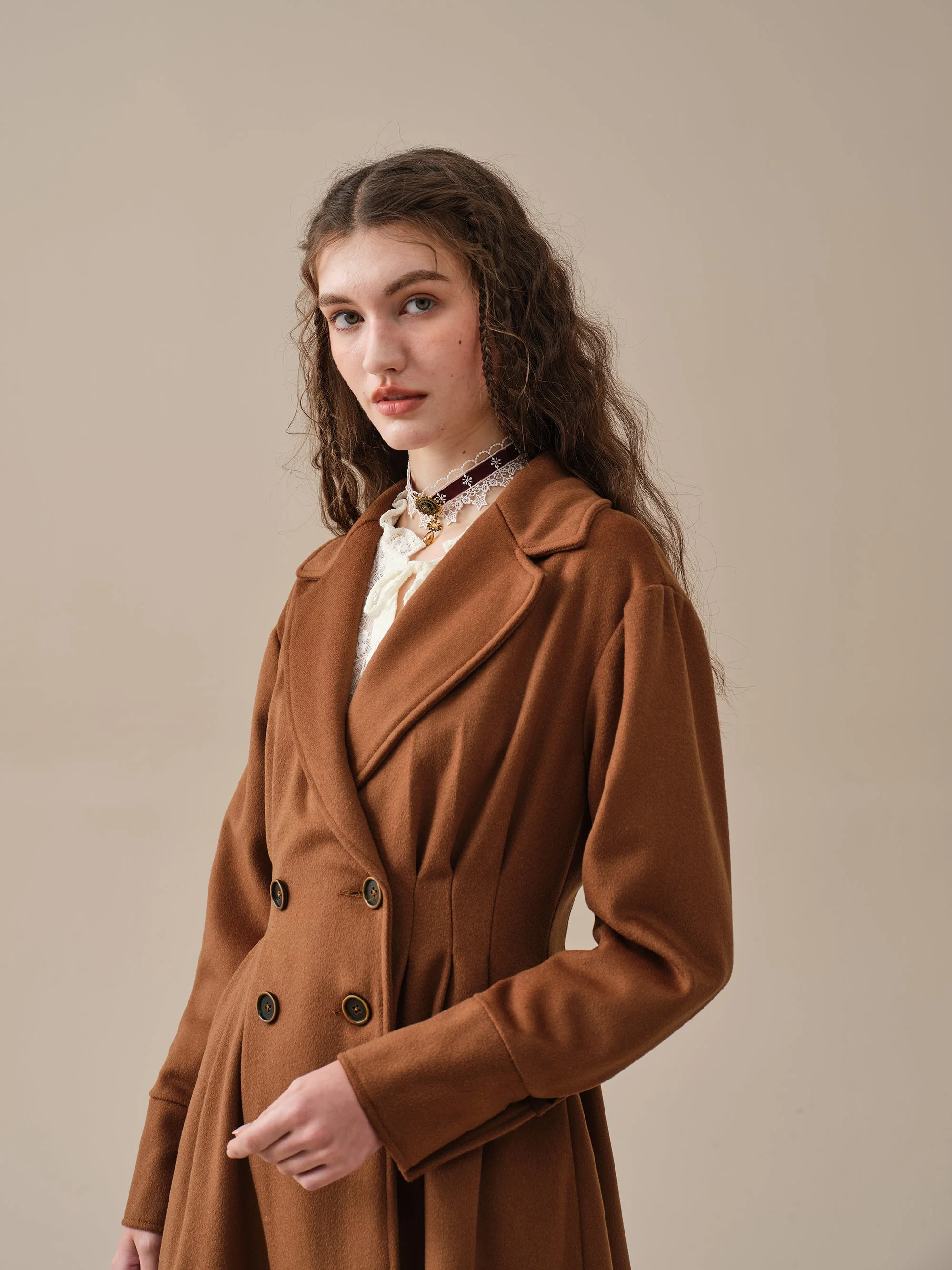 A ROMANCE 31 | DOUBLE BREASTED WOOL COAT - Image 13