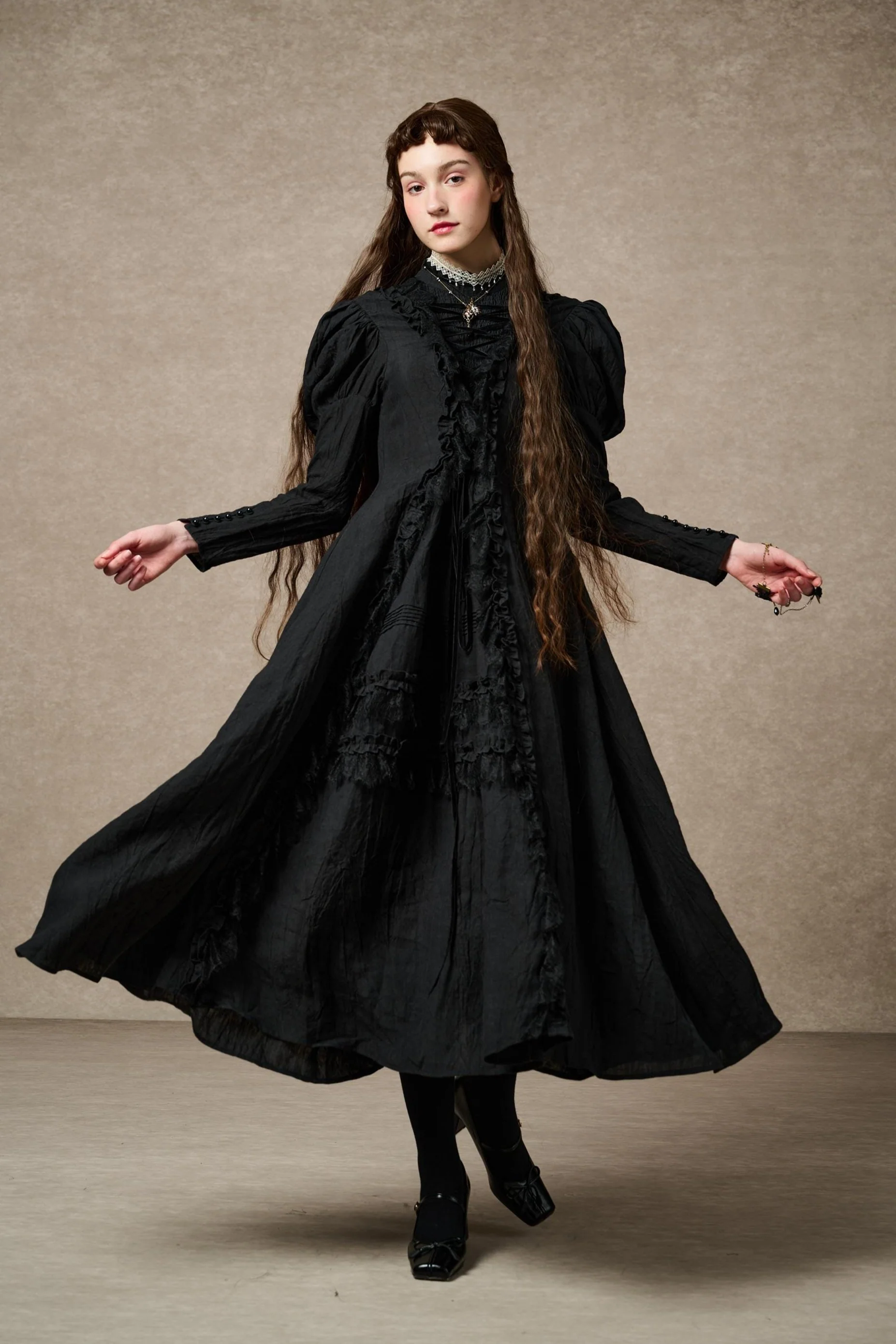 Elizabeth 15 | Victorian Linen Dress - Image 5