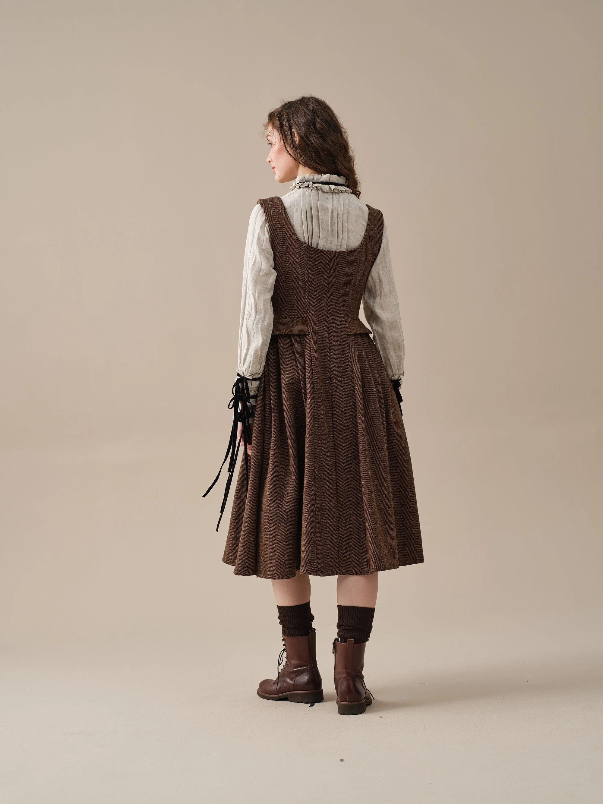 Emma 33 | 100% wool dress - Image 14