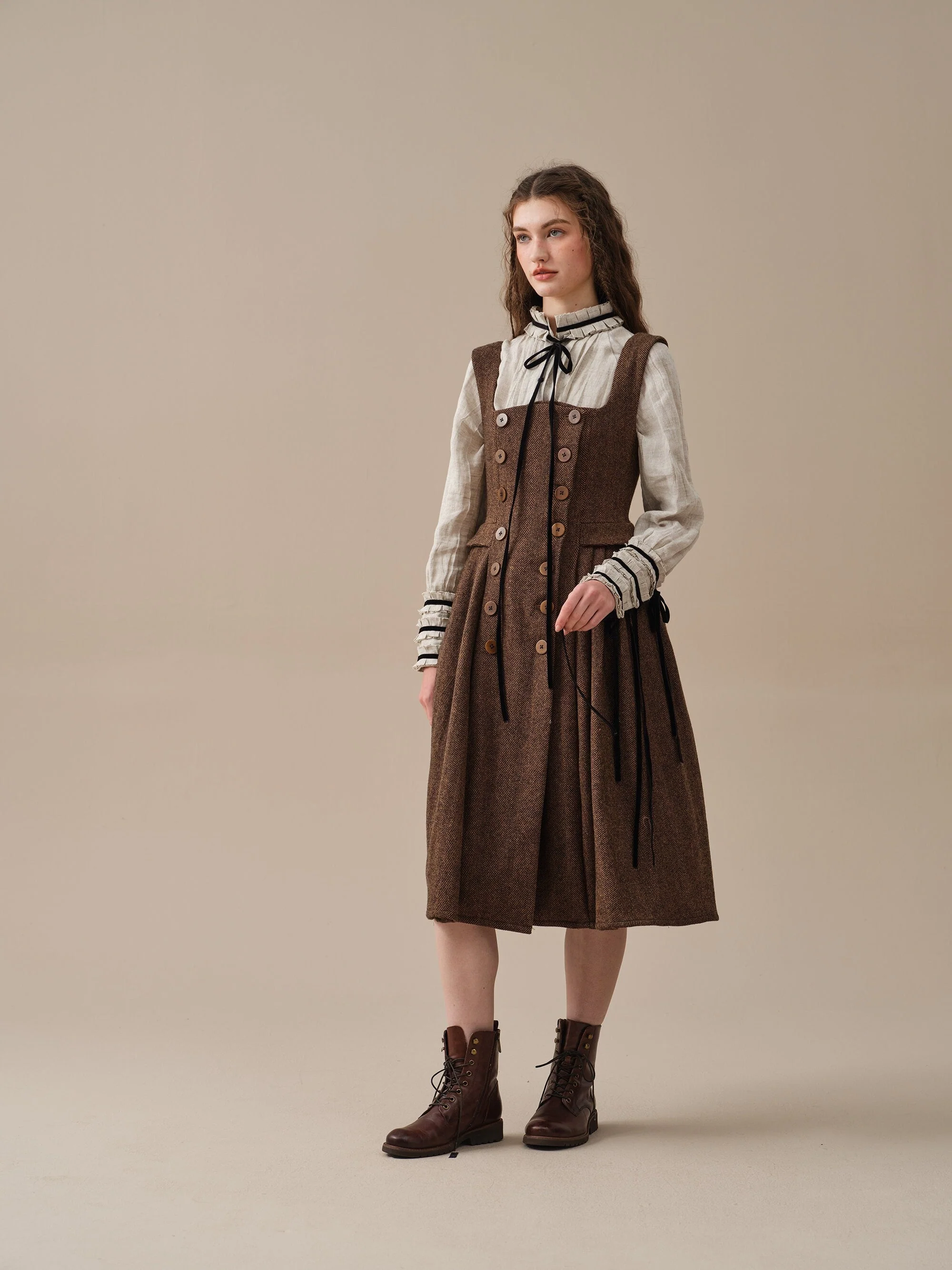 Emma 33 | 100% wool dress - Image 8
