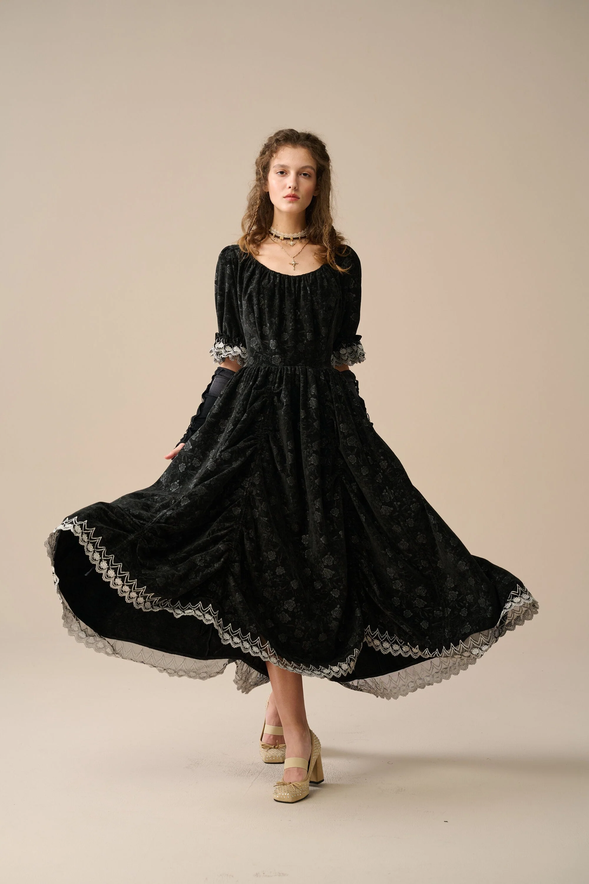Elowen 27 | Lace velvet dress gown ( 2 way to wear ) - Image 3