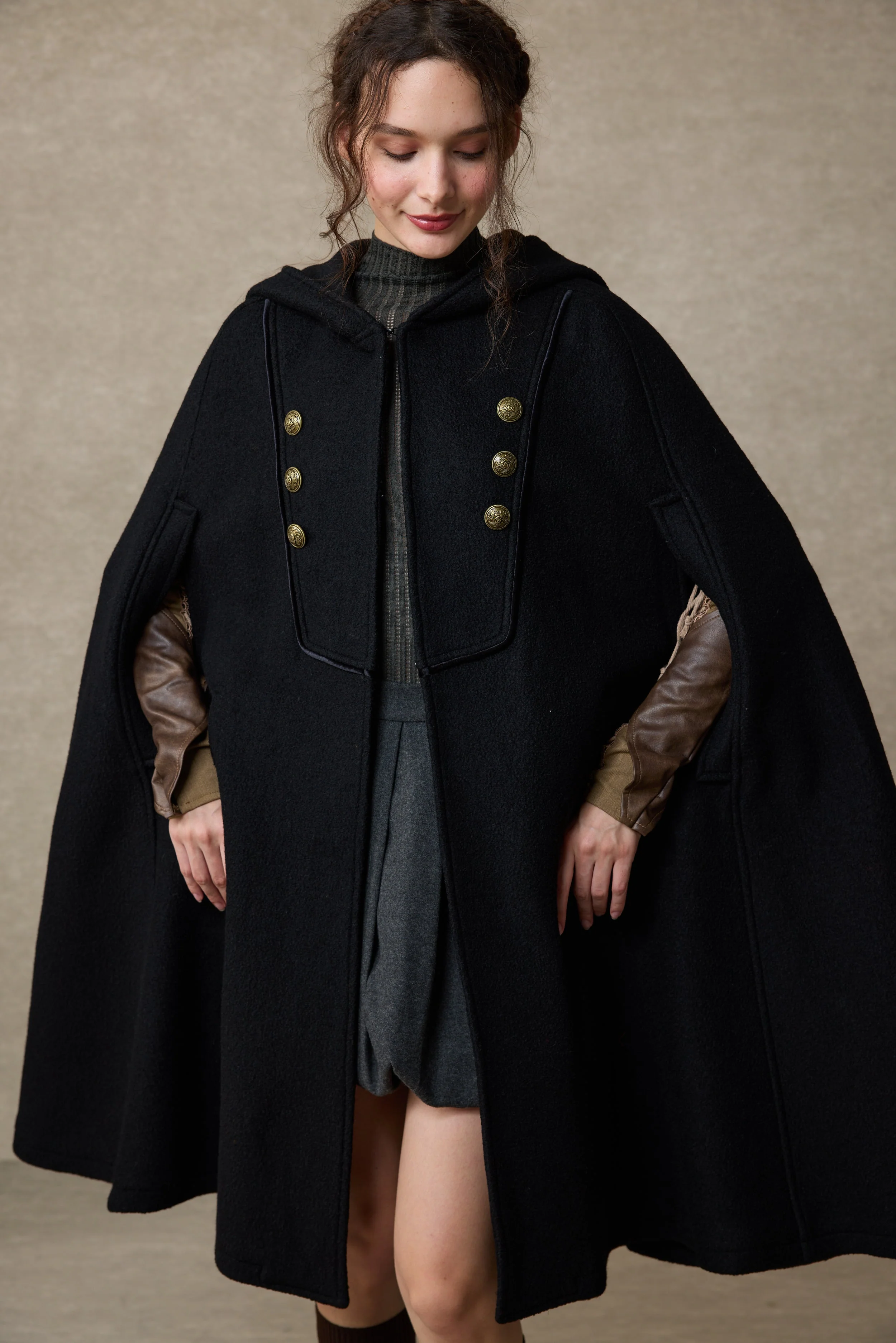 Briar 33 | 100% Wool Hooded Cape Coat - Image 9