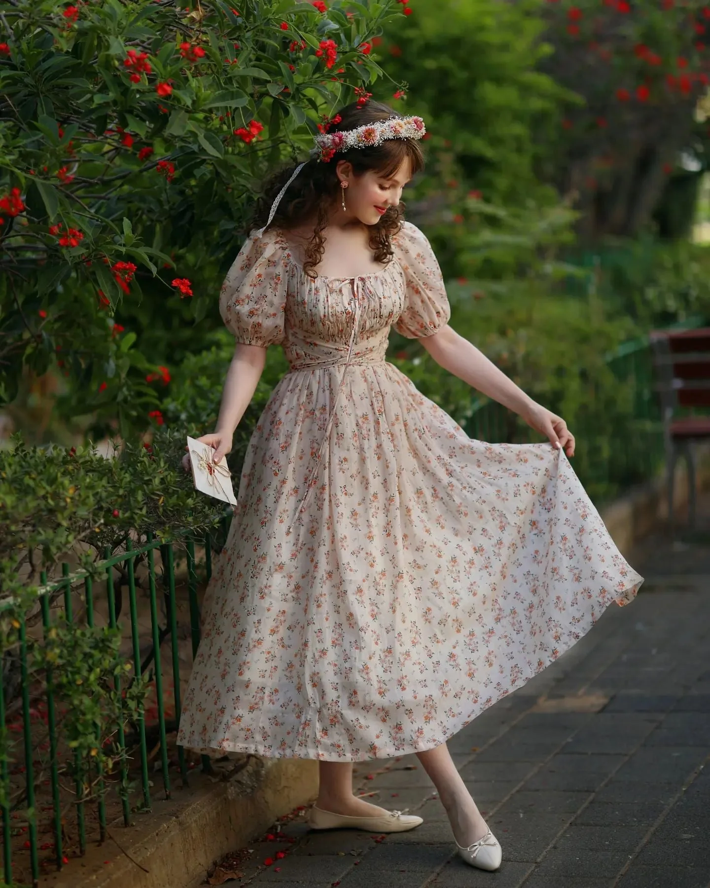 Alice 19 | Floral linen dress - Image 5