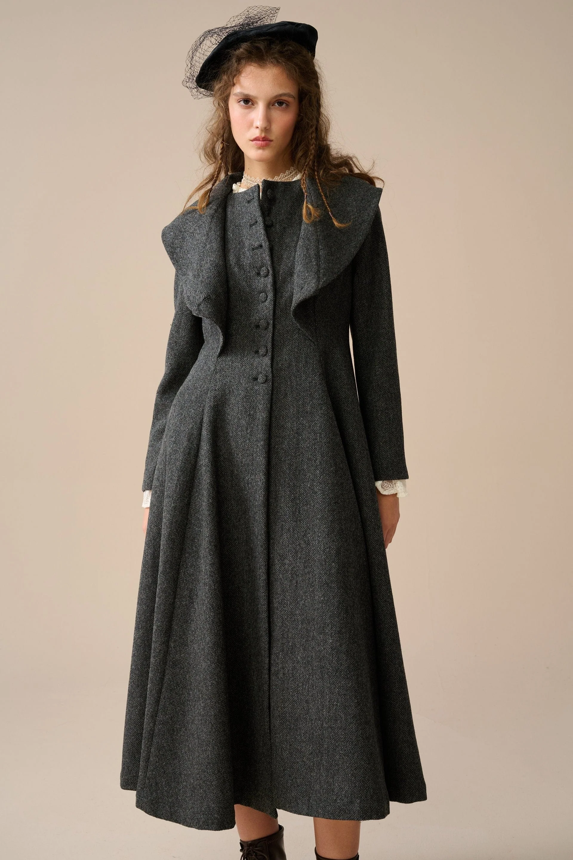 Gemma 17 | 100% wool victorian coat - Image 22