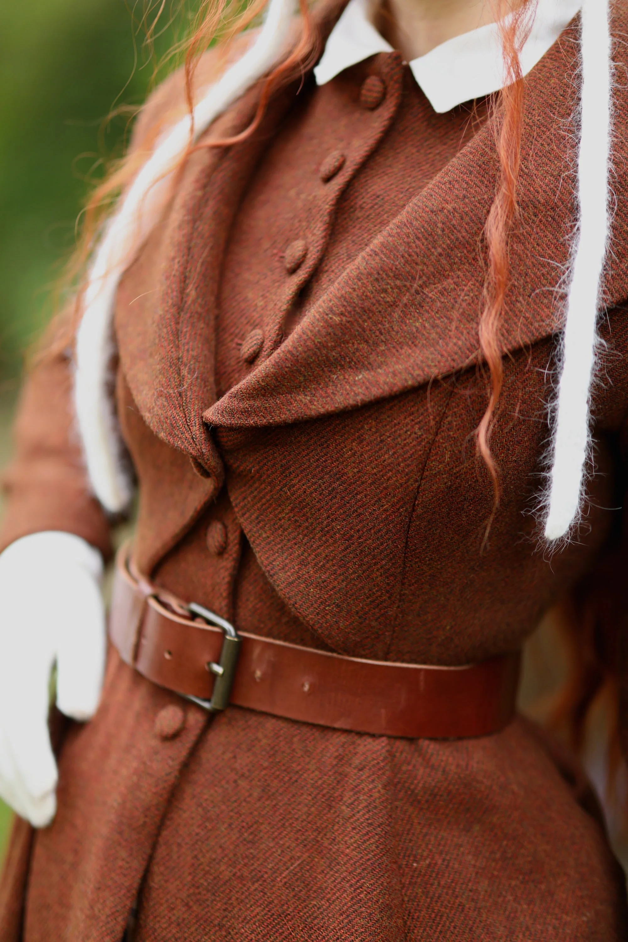 Gemma 17 | 100% wool victorian coat - Image 9