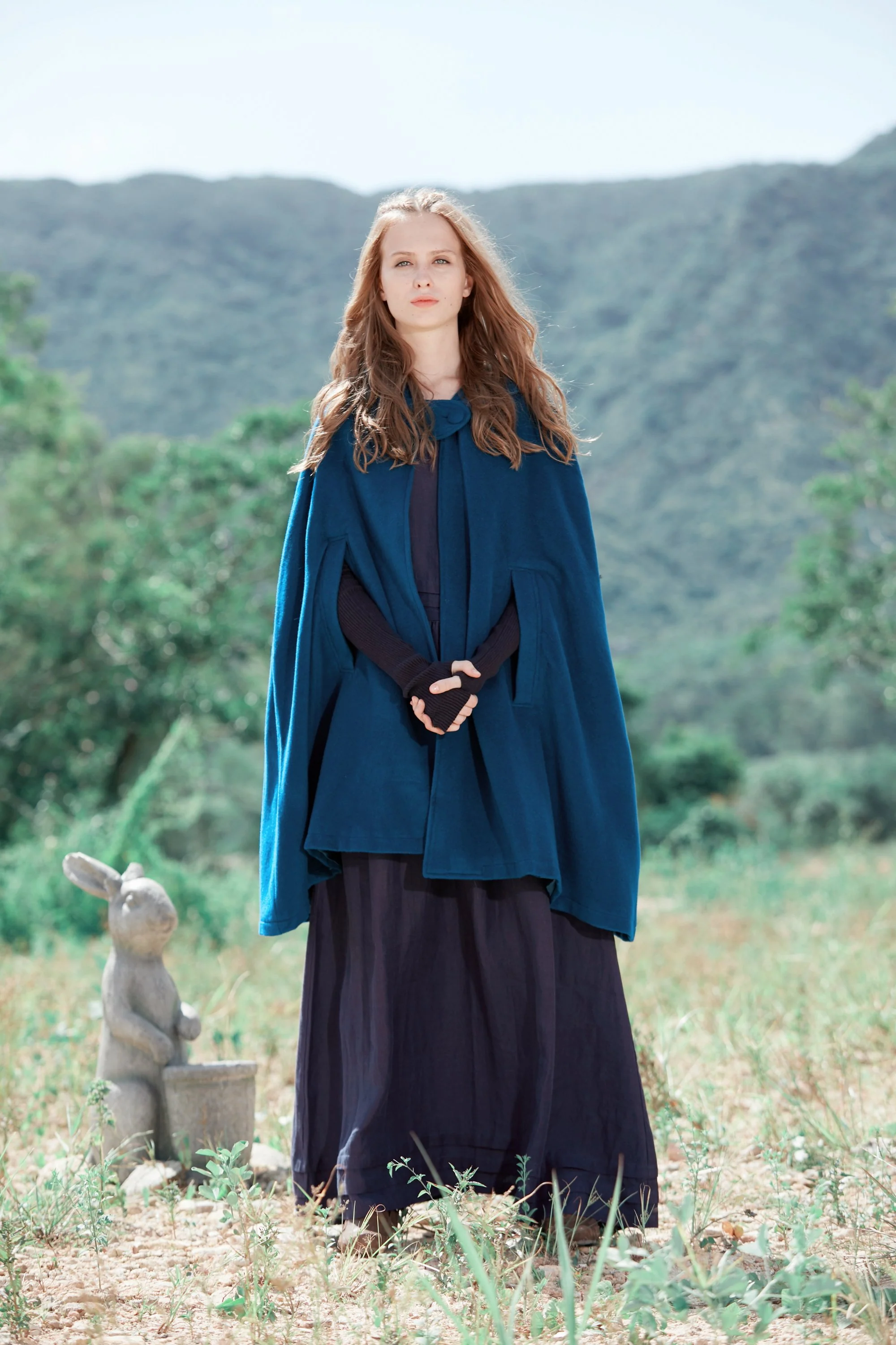The New Yorker | Hooded Cashmere Cape - Image 10