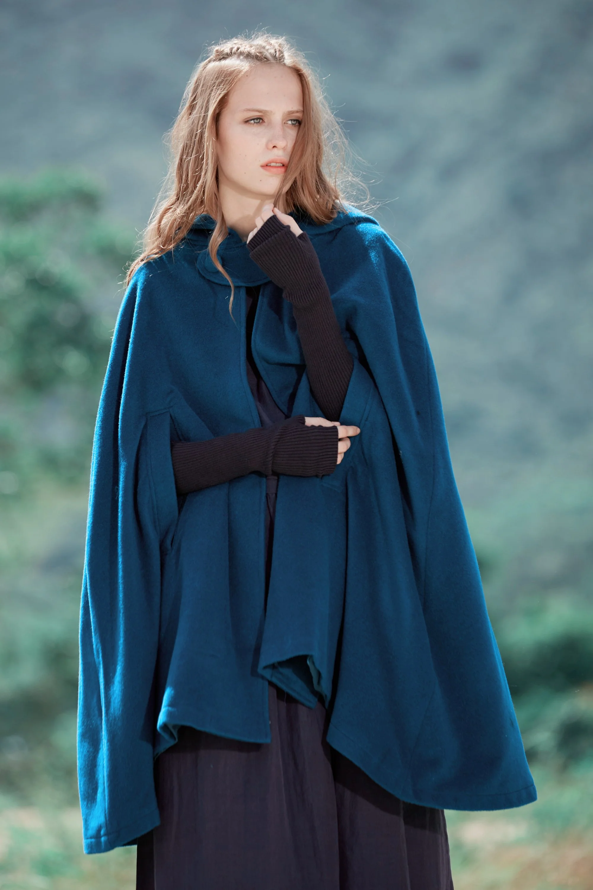The New Yorker | Hooded Cashmere Cape - Image 7