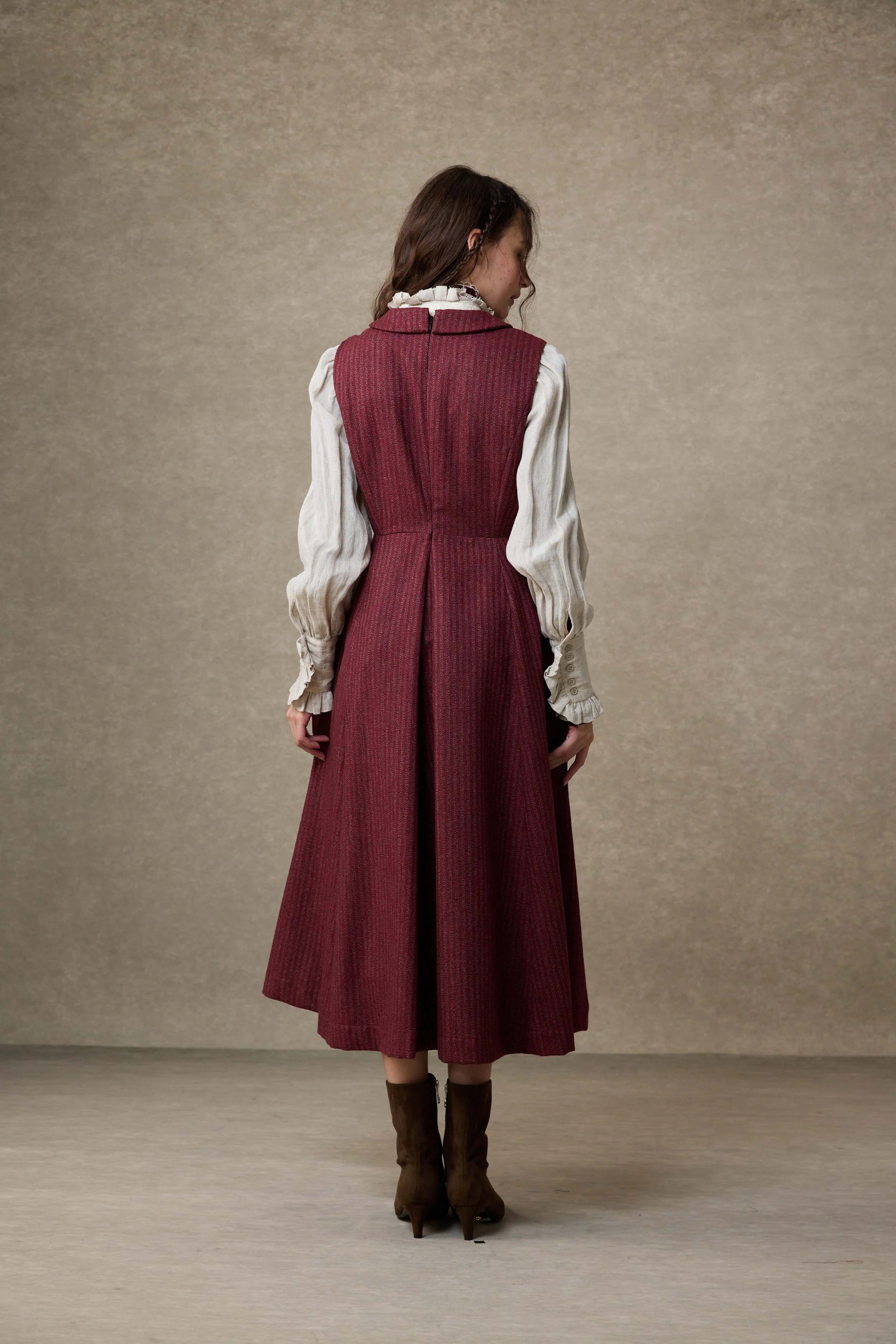 Helen 17| Vintage wool dress - Image 10
