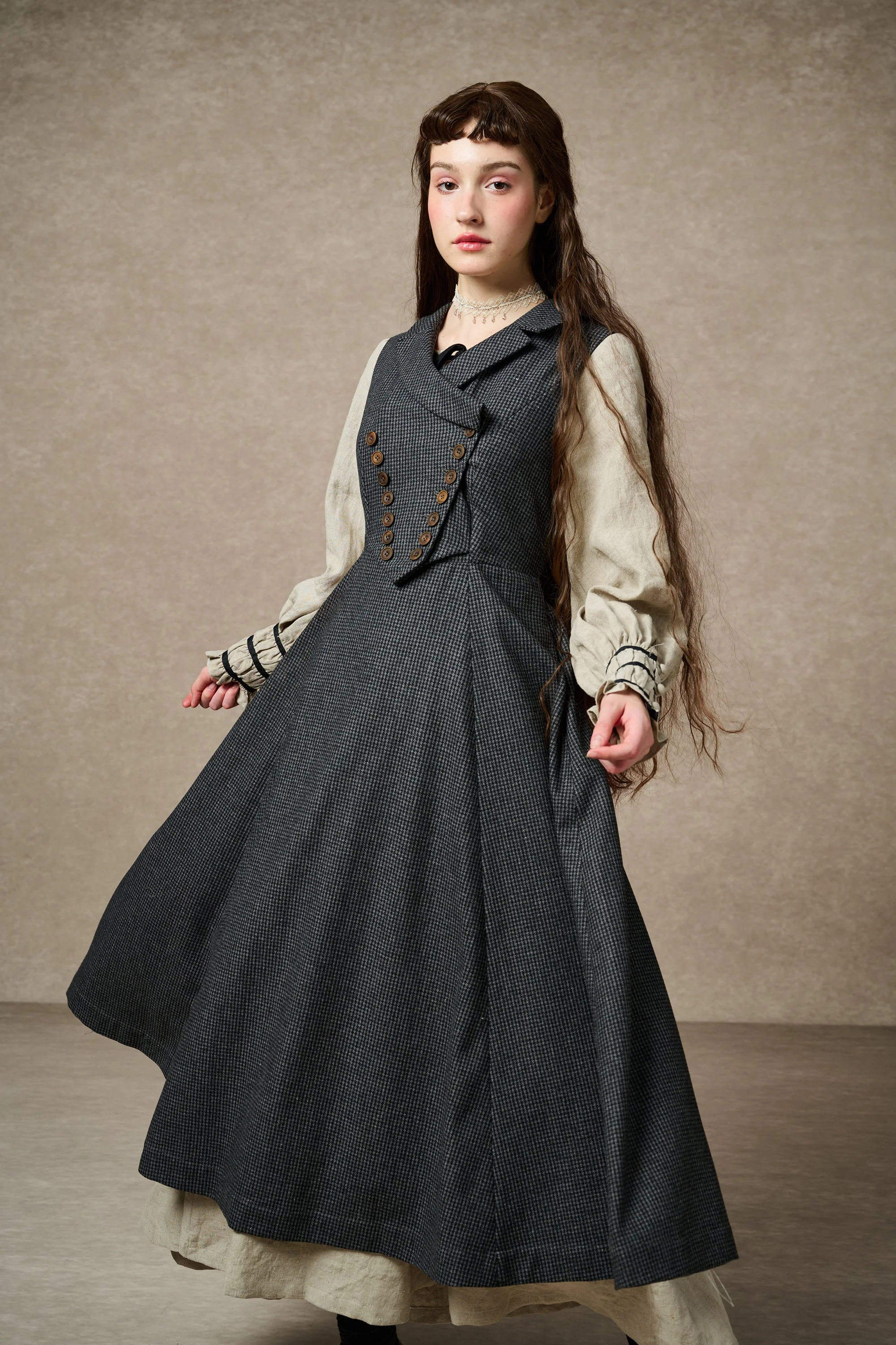 Helen 17| Vintage wool dress - Image 27