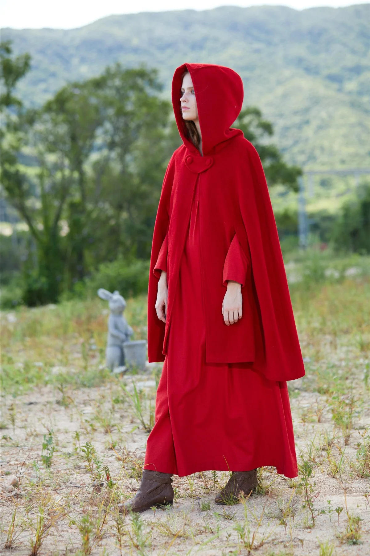 The New Yorker | Hooded Cashmere Cape - Image 6