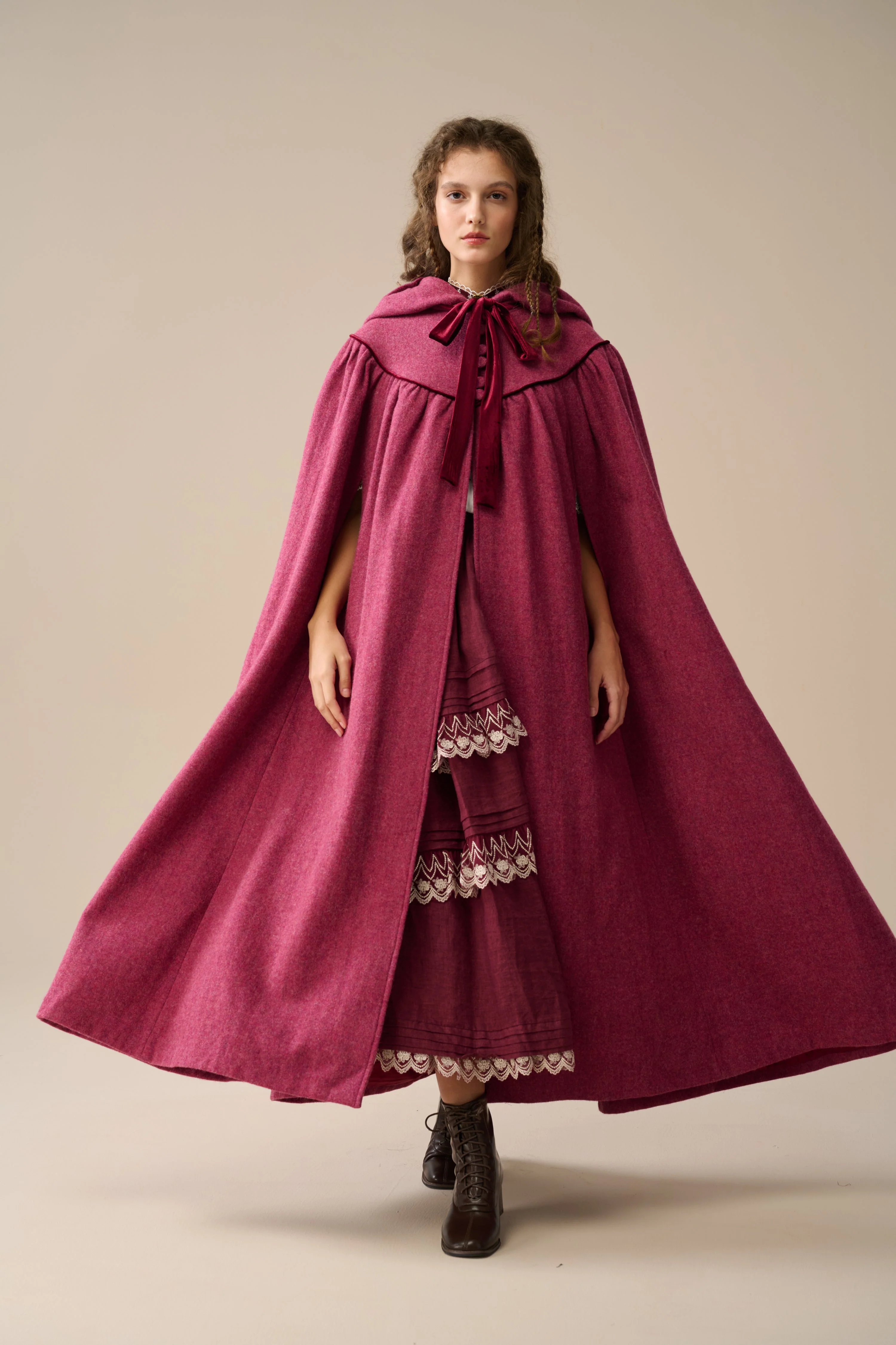 Perfumer 33 | hooded wool cloak - Image 13