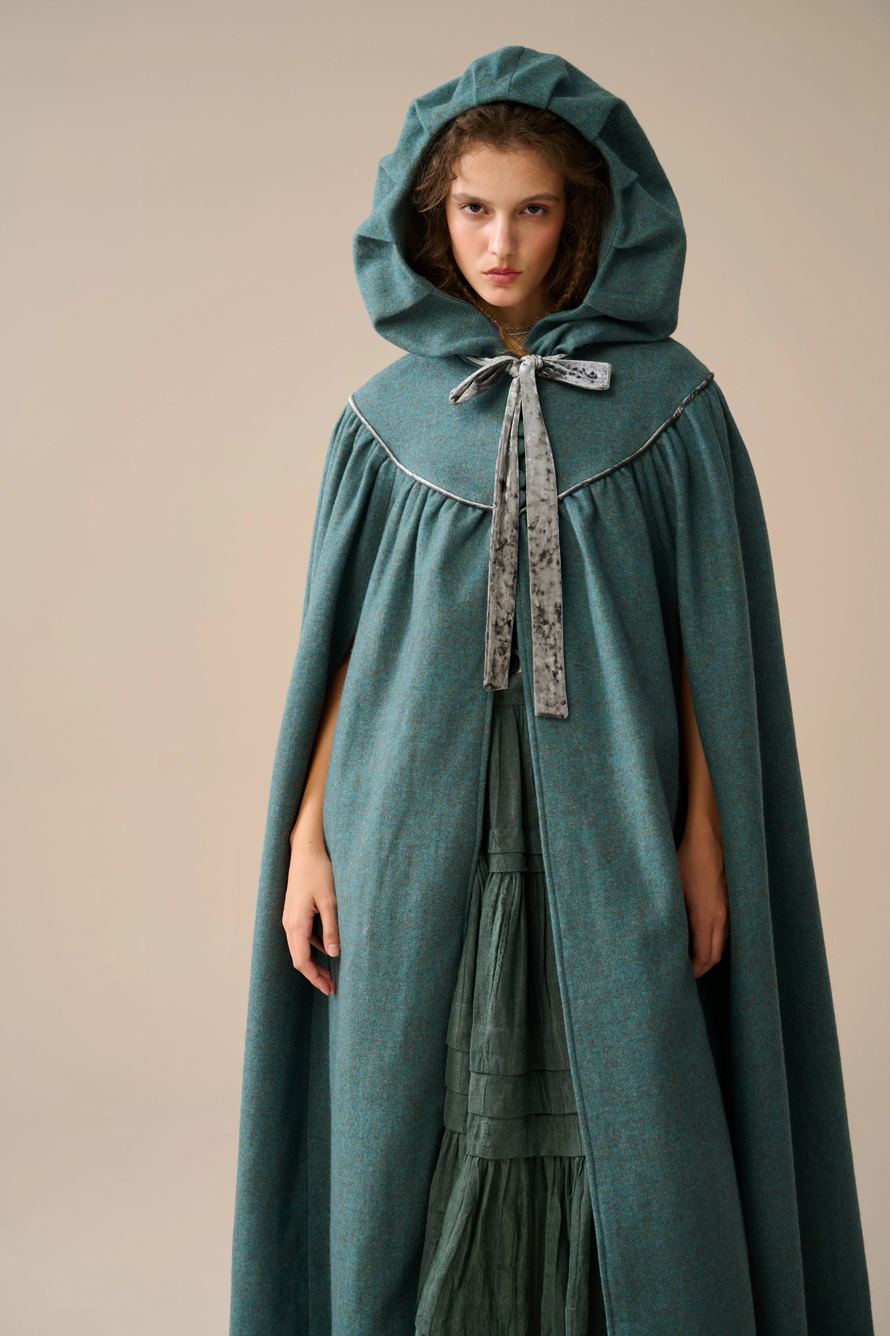 Perfumer 33 | hooded wool cloak - Image 18