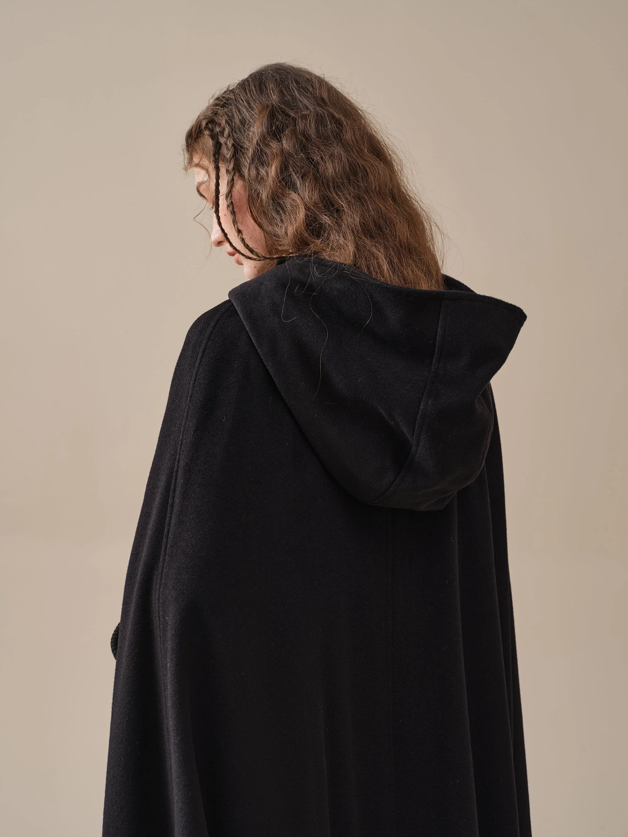 ARIEL 14 | HOODED WOOL CLOAK COAT - Image 25