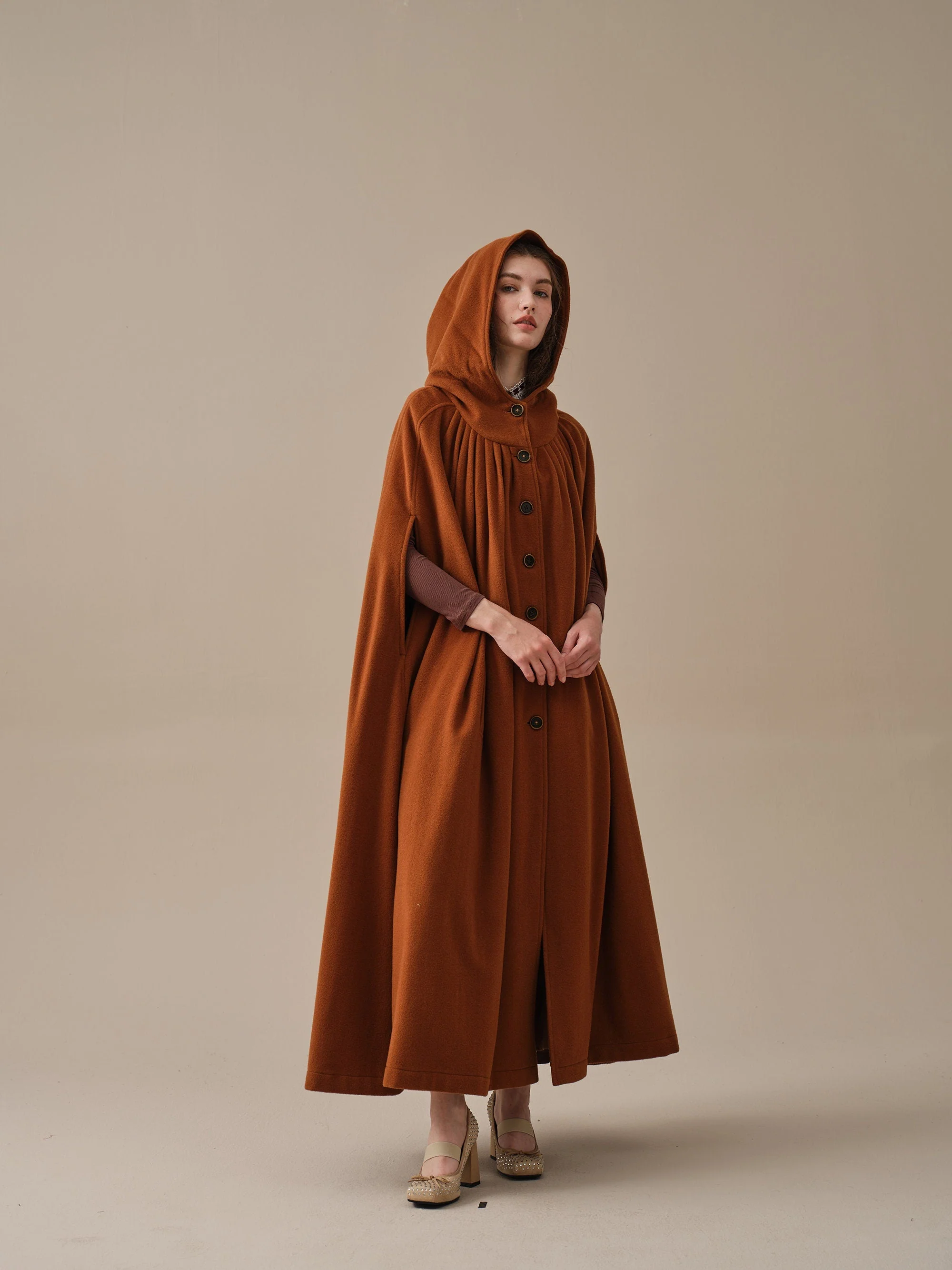 ARIEL 14 | HOODED WOOL CLOAK COAT - Image 4
