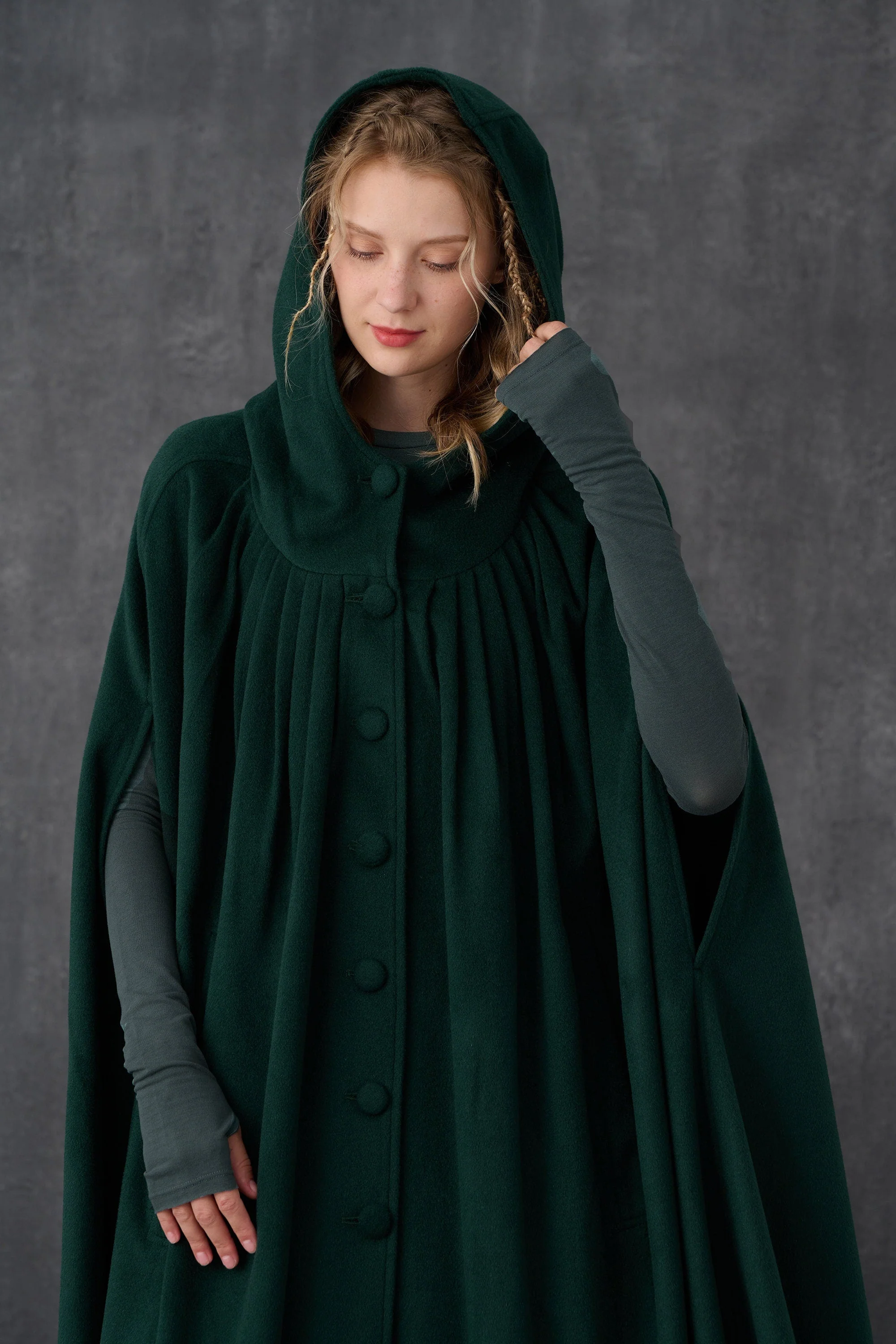 ARIEL 14 | HOODED WOOL CLOAK COAT - Image 3