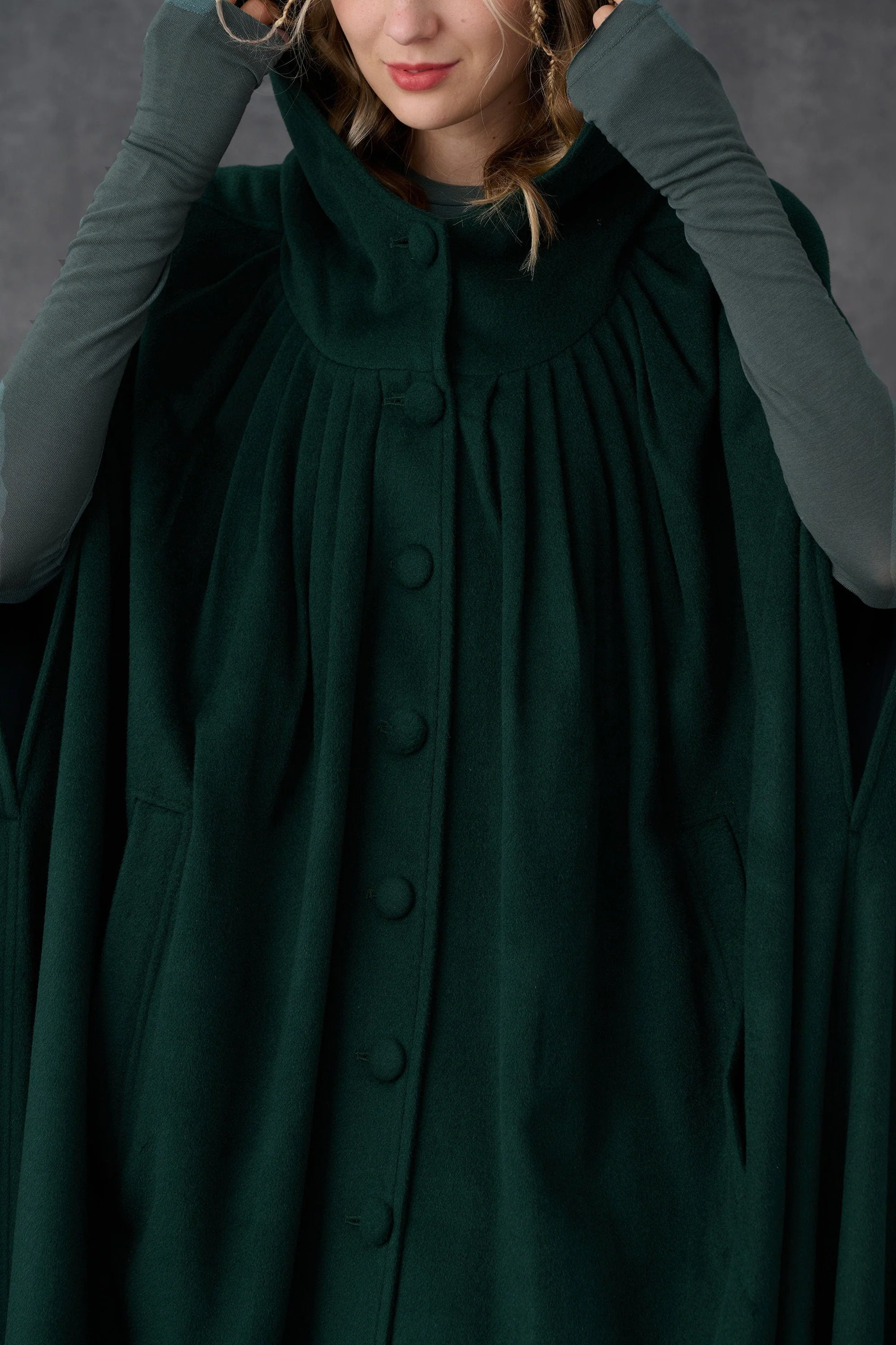 ARIEL 14 | HOODED WOOL CLOAK COAT - Image 4