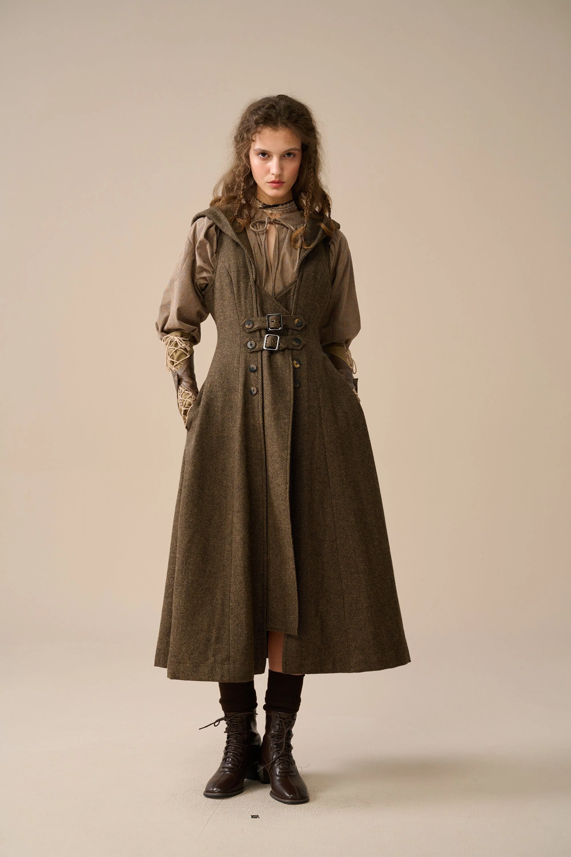 Patricia 21| hooded corset wool dress - Image 4