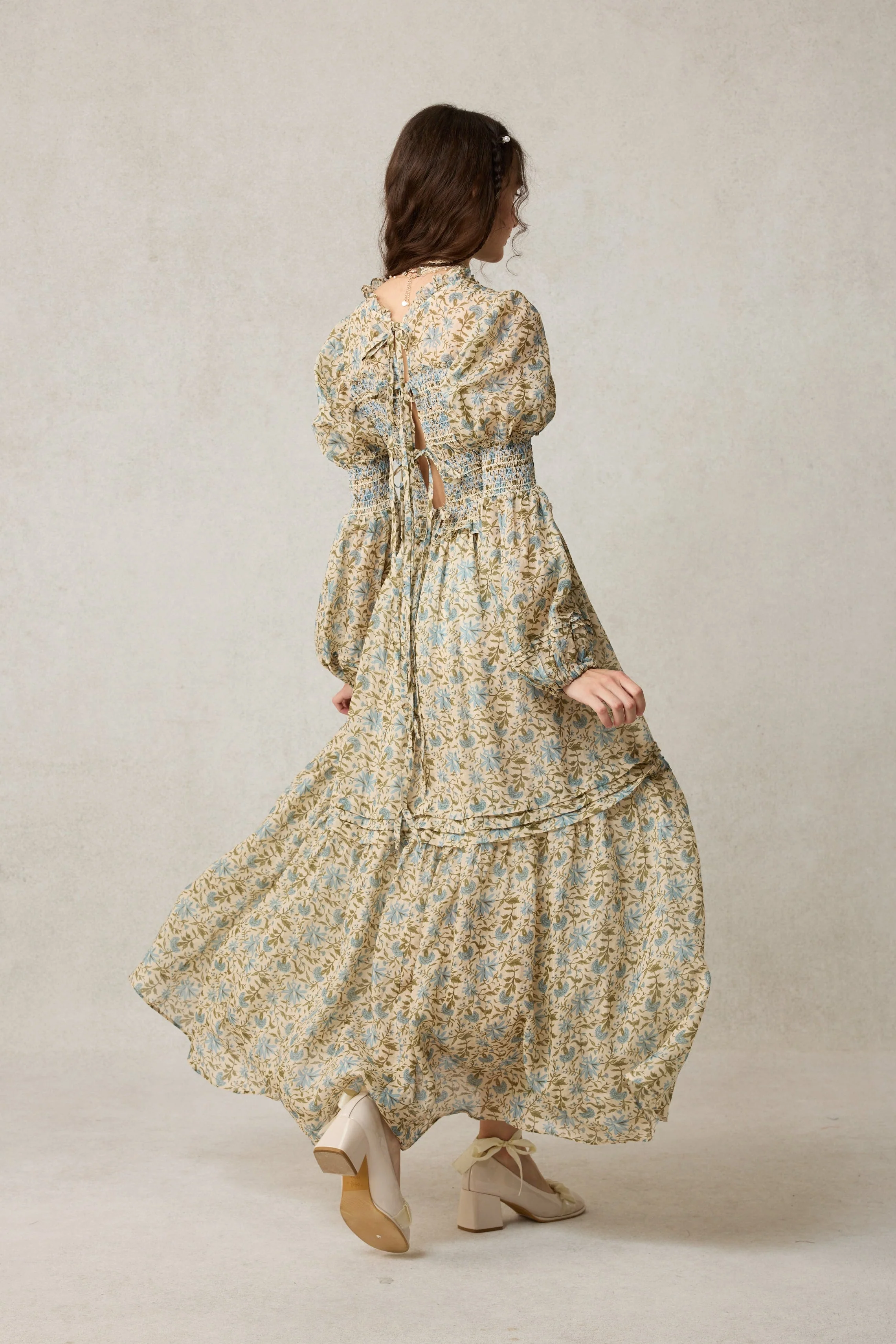 Jane 33 |Edward Smocking Linen Dress Chemise - Image 3