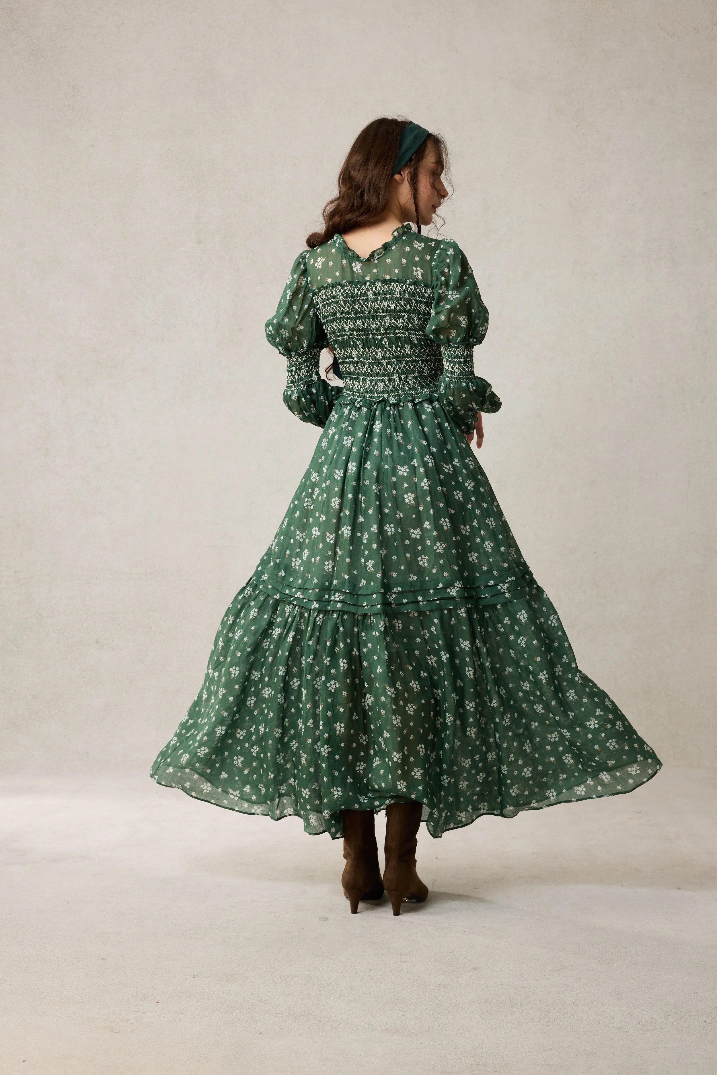 Jane 33 |Edward Smocking Linen Dress Chemise - Image 15